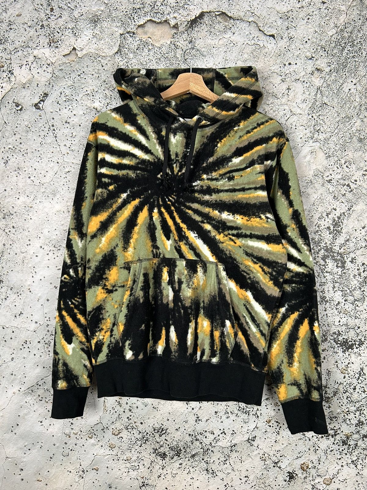 Weekday Weekday Tie Dye Hoodie Streetwear Baggy Hype Skate Size US S / EU 44-46 / 1 - 1 Thumbnail