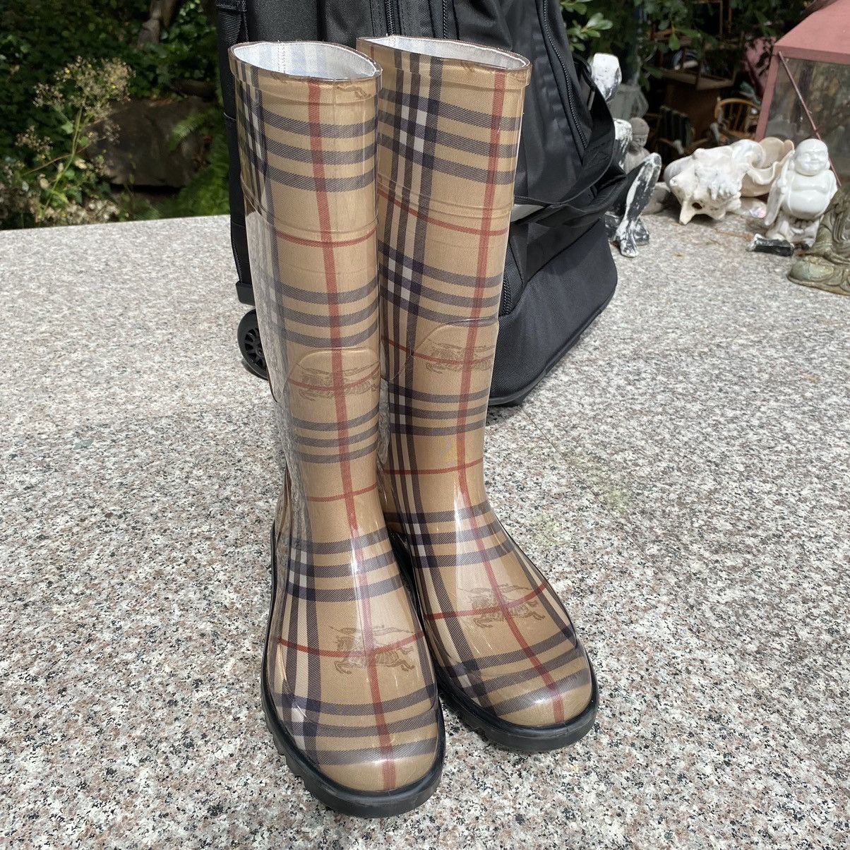 Burberry Burberry rain boots Size US 10 / IT 40 - 1 Thumbnail