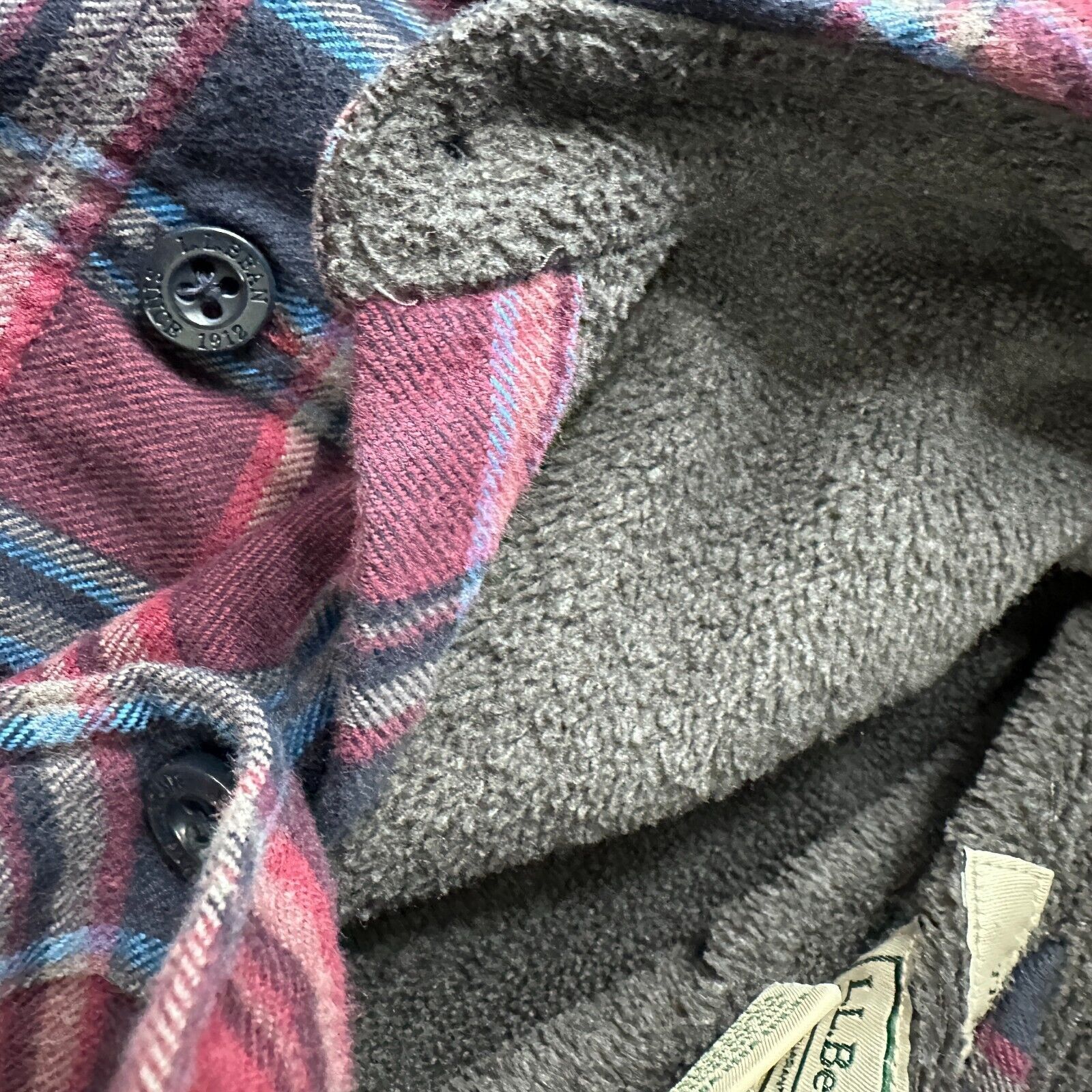 L.L. Bean LL Bean Flannel Shirt Men's XL Blue Red Plaid Button Up Size US XL / EU 56 / 4 - 6 Thumbnail
