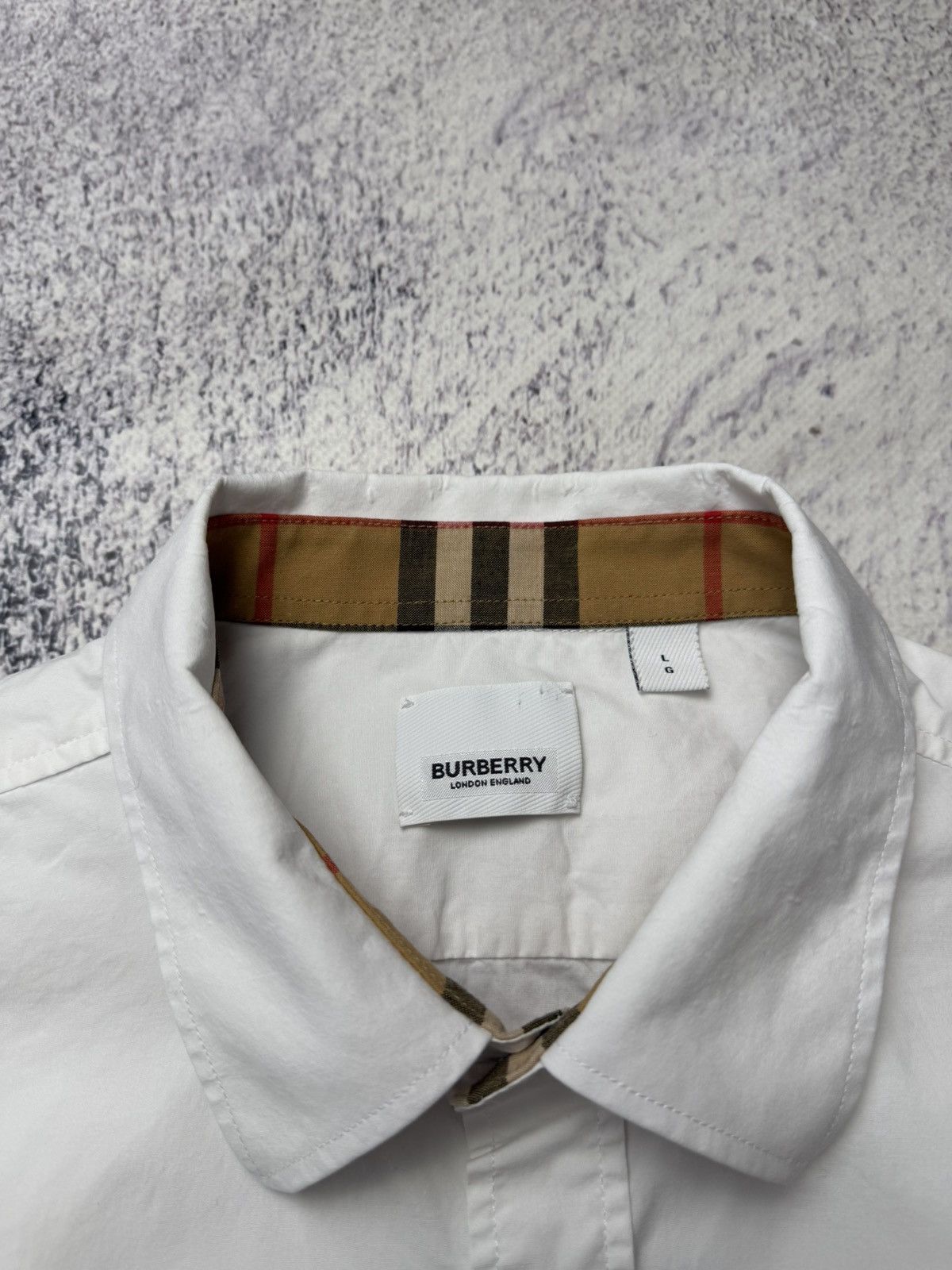 Burberry Burberry White Button Up Shirt Size US L / EU 52-54 / 3 - 7 Thumbnail