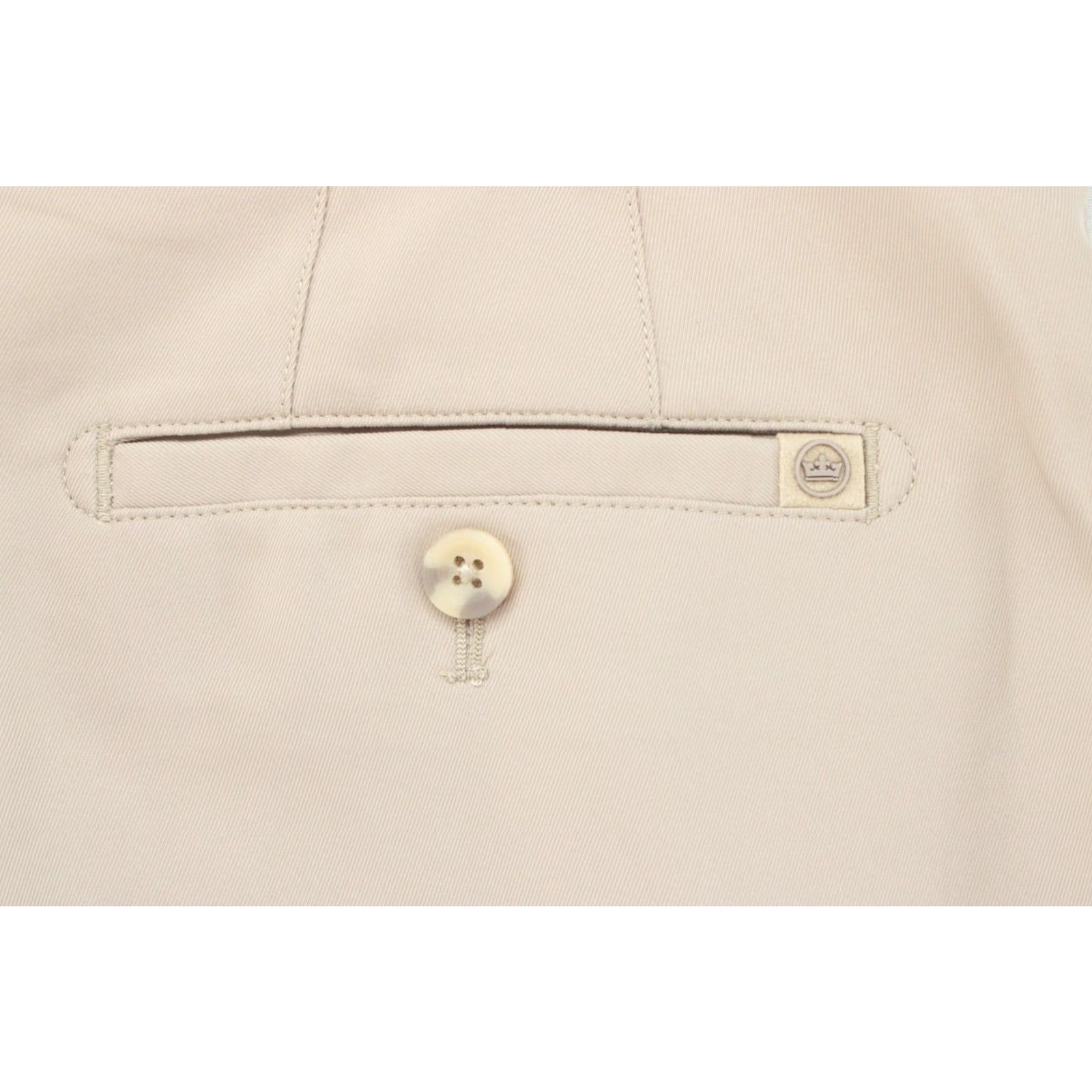 Peter Millar Peter Millar Golf Shorts Beige Performance 9" Mid Rise Mens 36 Chino Casual Pockets Logo 9" Inseam Size US 36 / EU 52 - 3 Thumbnail