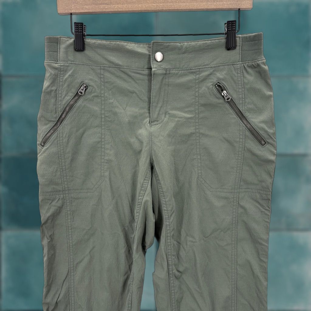Athleta Athleta Womens Jogger Pants 10 Green Nylon Stretch Zip Pockets Hiking Athleisure Tapered Pocketed Lightweight Woven Size 32" / US 10 / IT 46 - 1 Thumbnail