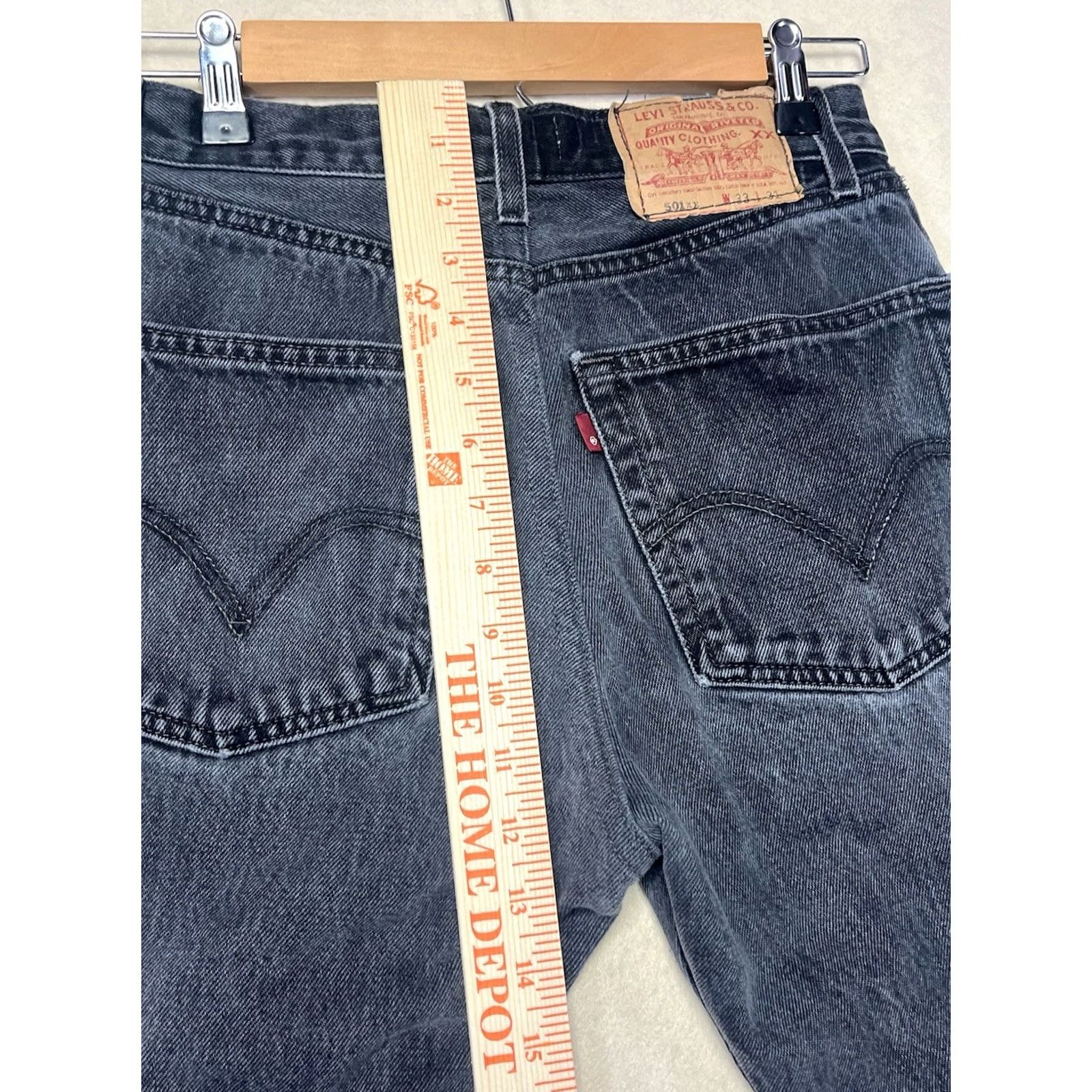 Levi's VINTAGE Levi's 501 Jeans Women Black Denim Premium Button Fly Regular Size 24 USA Made Straight Size 42" / US 20 - 5 Thumbnail