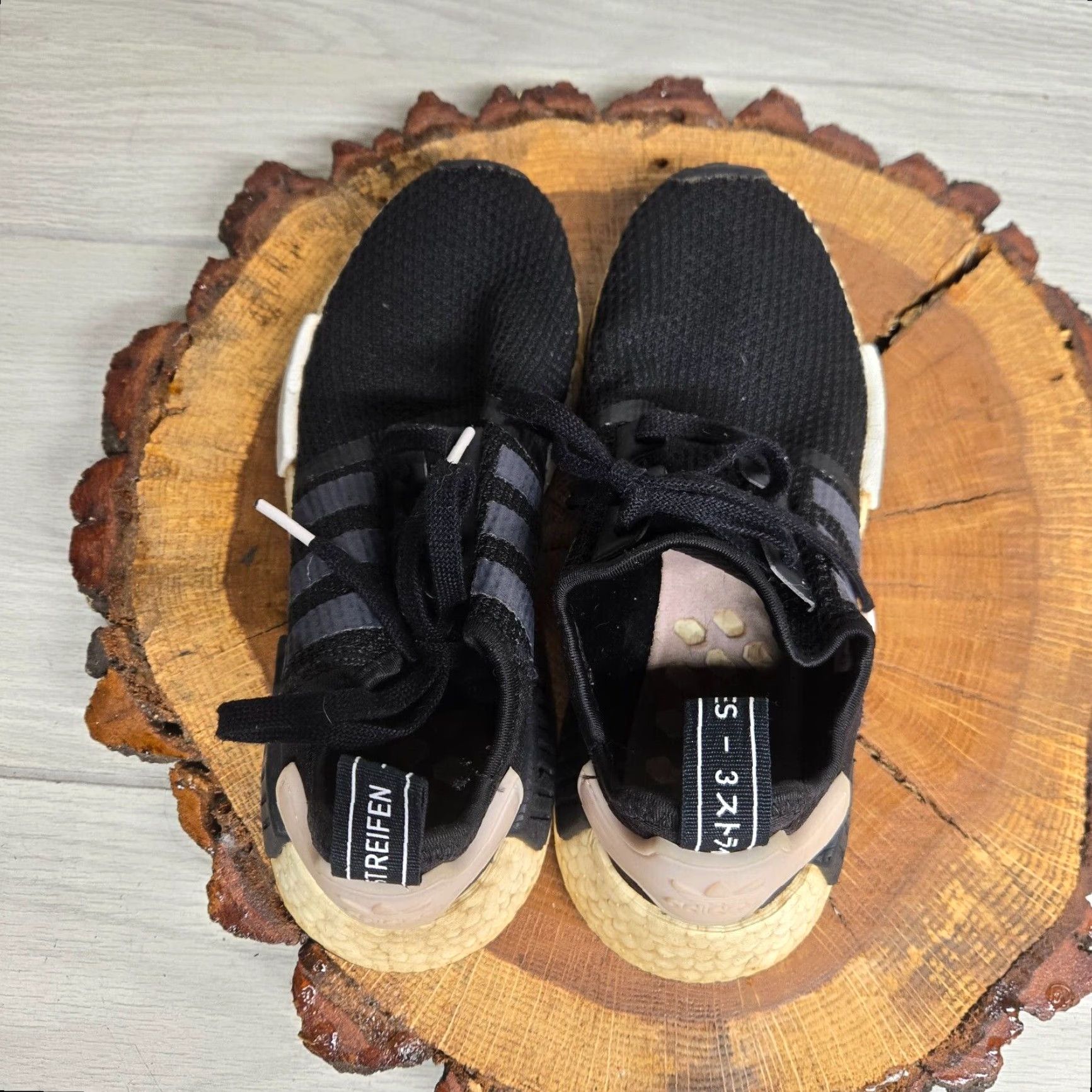 Adidas adidas NMD R1 Sneakers Women’s Size 7.5 Black Clear Pink Athletic B37649 Size US 8 / IT 38 - 5 Thumbnail