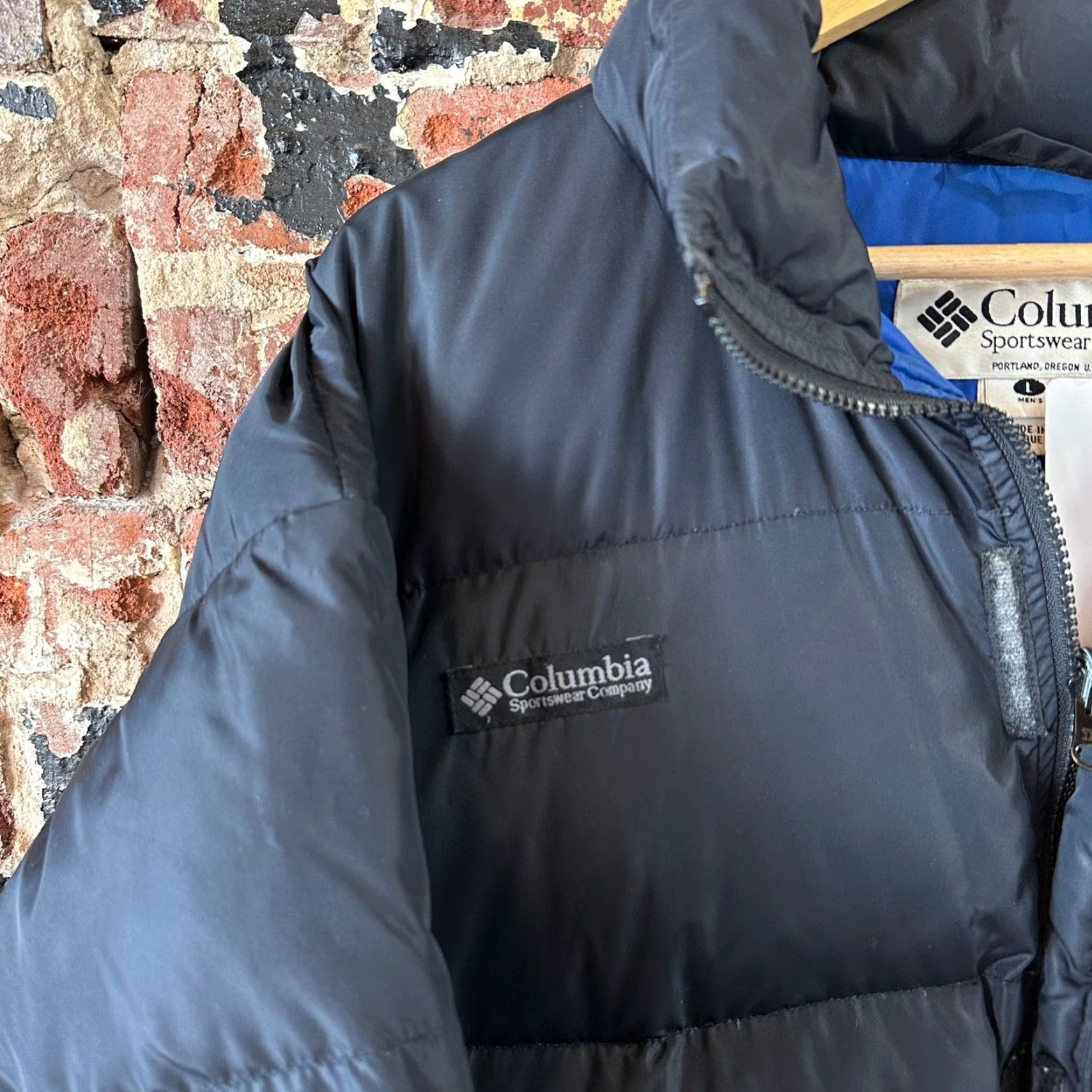 Vintage Columbia Men’s Duck Down Puffer Jacket Black Full Zip Jacket Men Black Down Puffer Zip Size US L / EU 52-54 / 3 - 3 Thumbnail