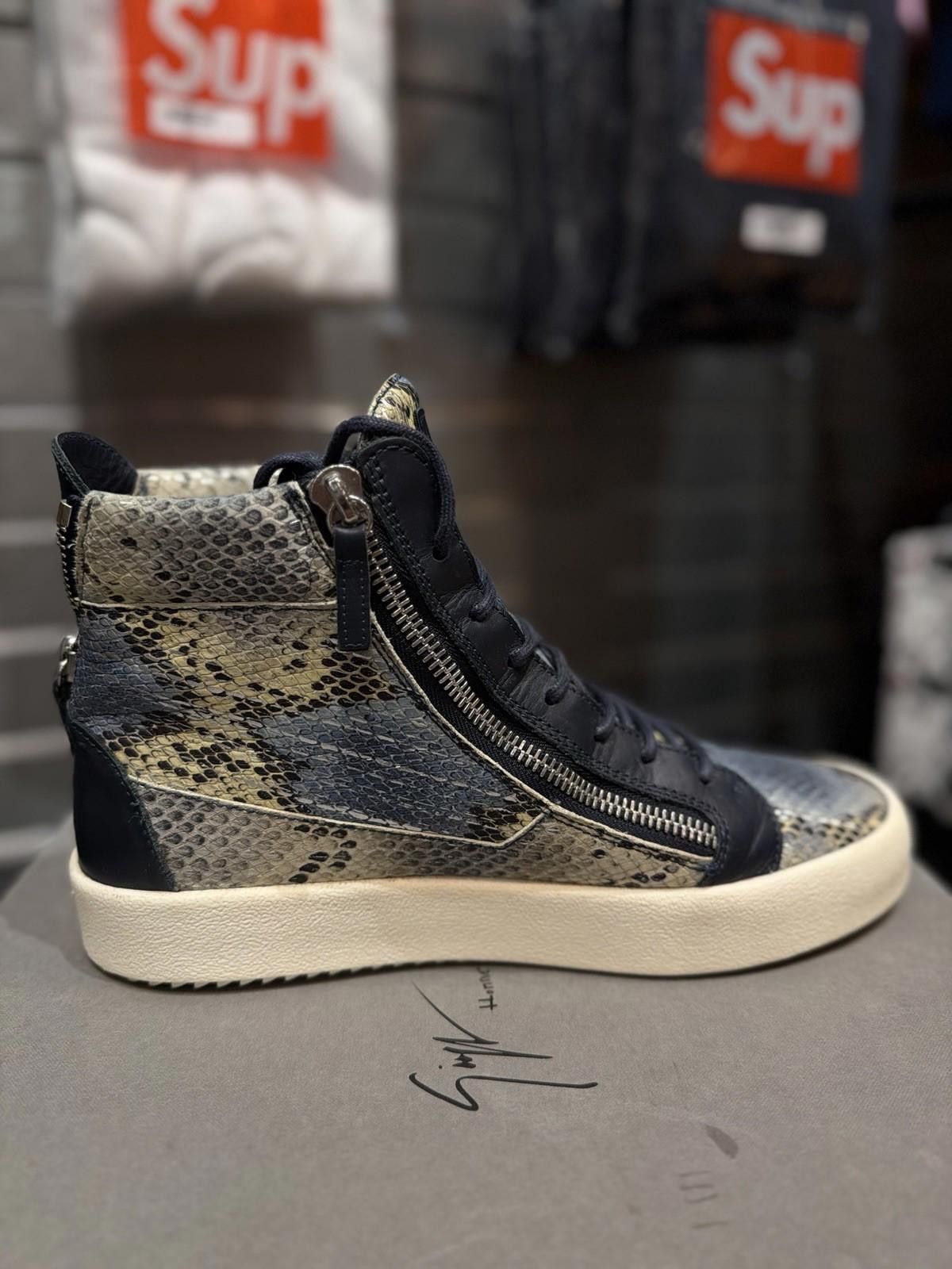 Giuseppe Zanotti Giuseppe Zanotti Embossed Snakeskin Sneakers - 44EU/11US Size US 11 / EU 44 - 8 Thumbnail