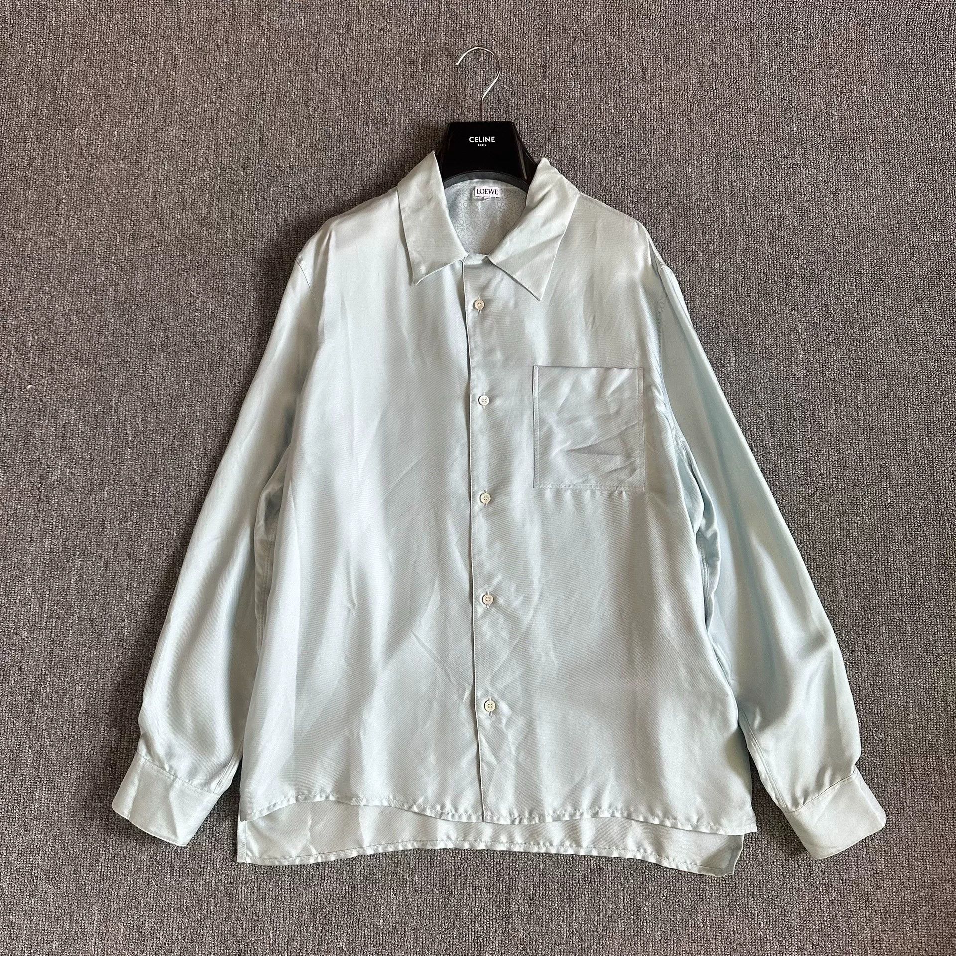 Loewe Loewe 23SS Back Logo Collar Long-Sleeve Shirt Size S / US 4 / IT 40 - 1 Thumbnail