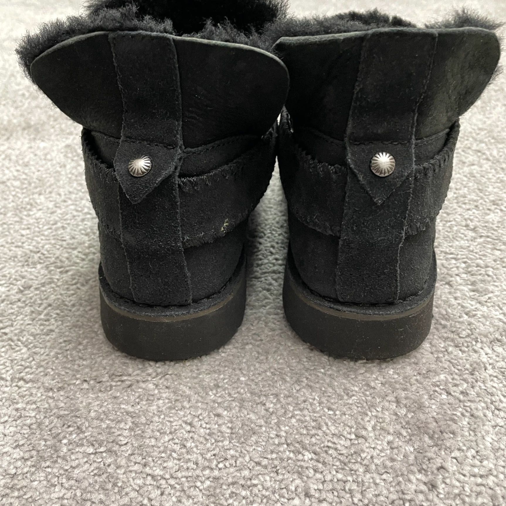 Ugg UGG Mckay Suede Shearling Ankle Boots Womens 7 Eu 38 Black Slip On Sheepskin Size US 7 / IT 37 - 5 Thumbnail