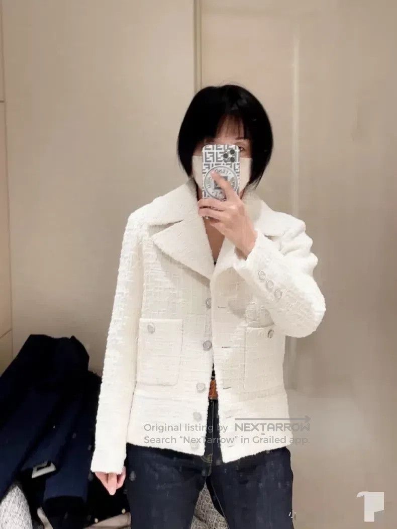 Chanel Chanel Knitted coat Size M / US 6-8 / IT 42-44 - 9 Thumbnail