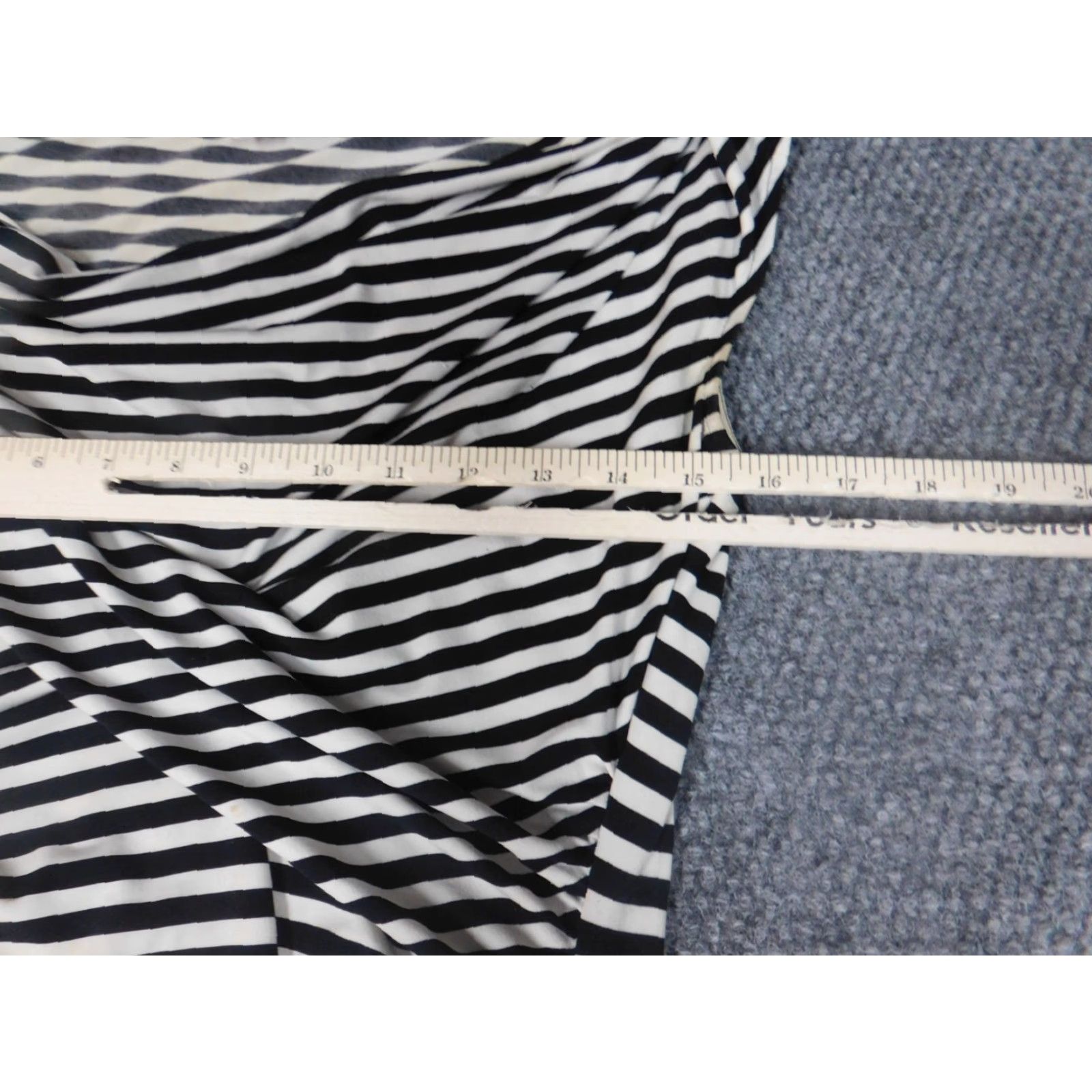 Vintage Chaus Blouse Shirt Womens S Black Striped Crew Neck Pullover Stretch Casual Button Size S / US 4 / IT 40 - 6 Thumbnail