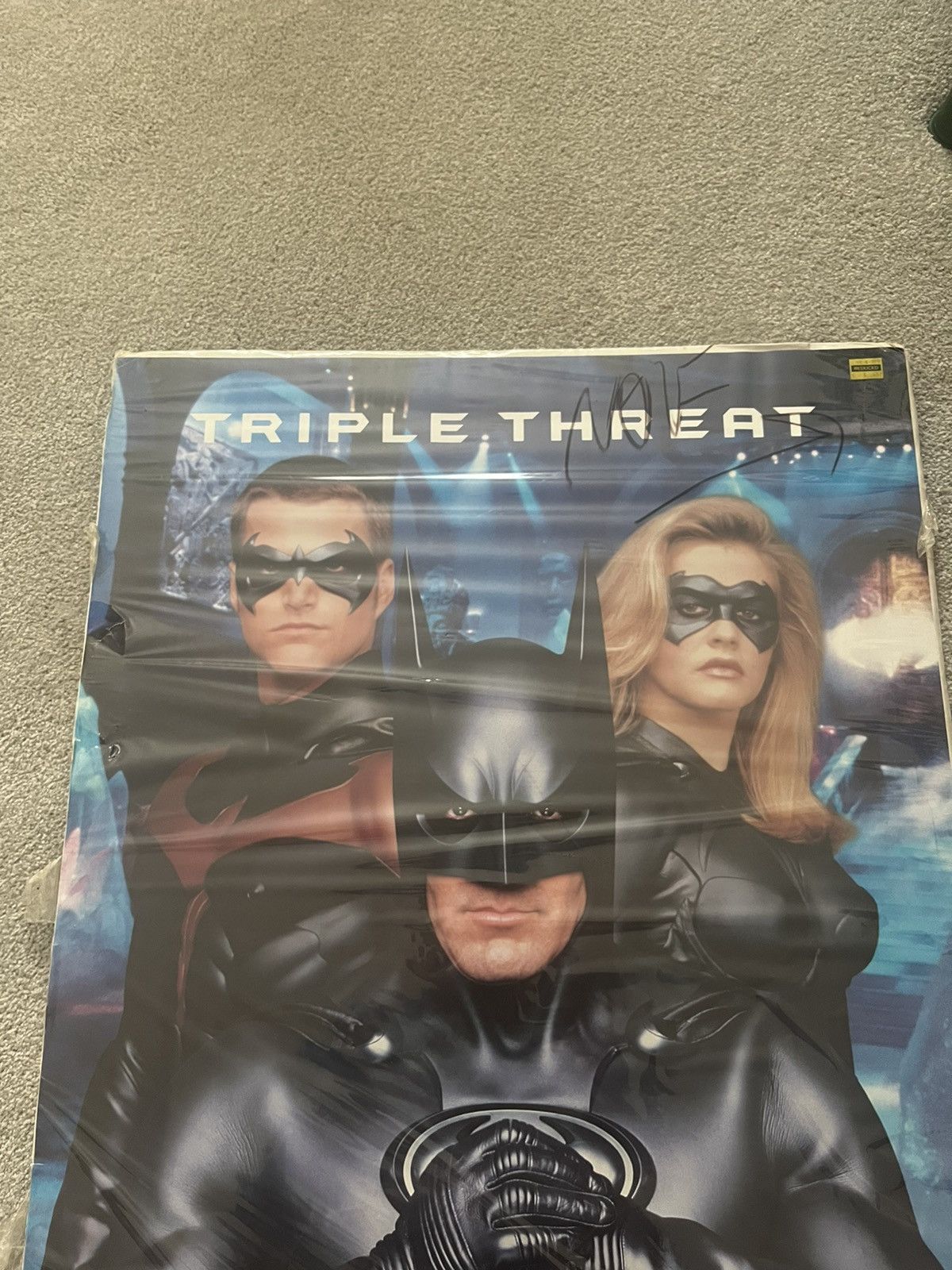 DC Comics Original 1997 batman triple threat movie poster Size ONE SIZE - 2 Thumbnail