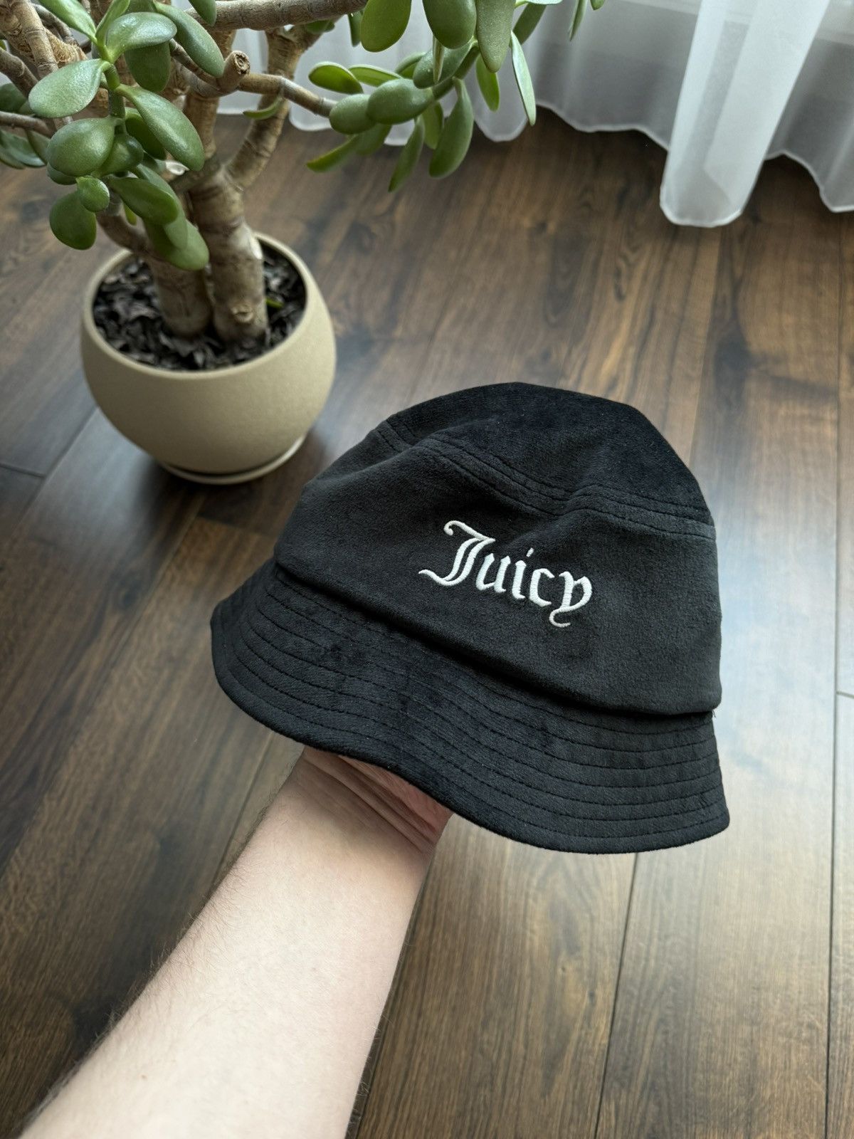 Juicy Couture Juicy Couture Bucket Hat Cap JC y2k Size ONE SIZE - 1 Thumbnail