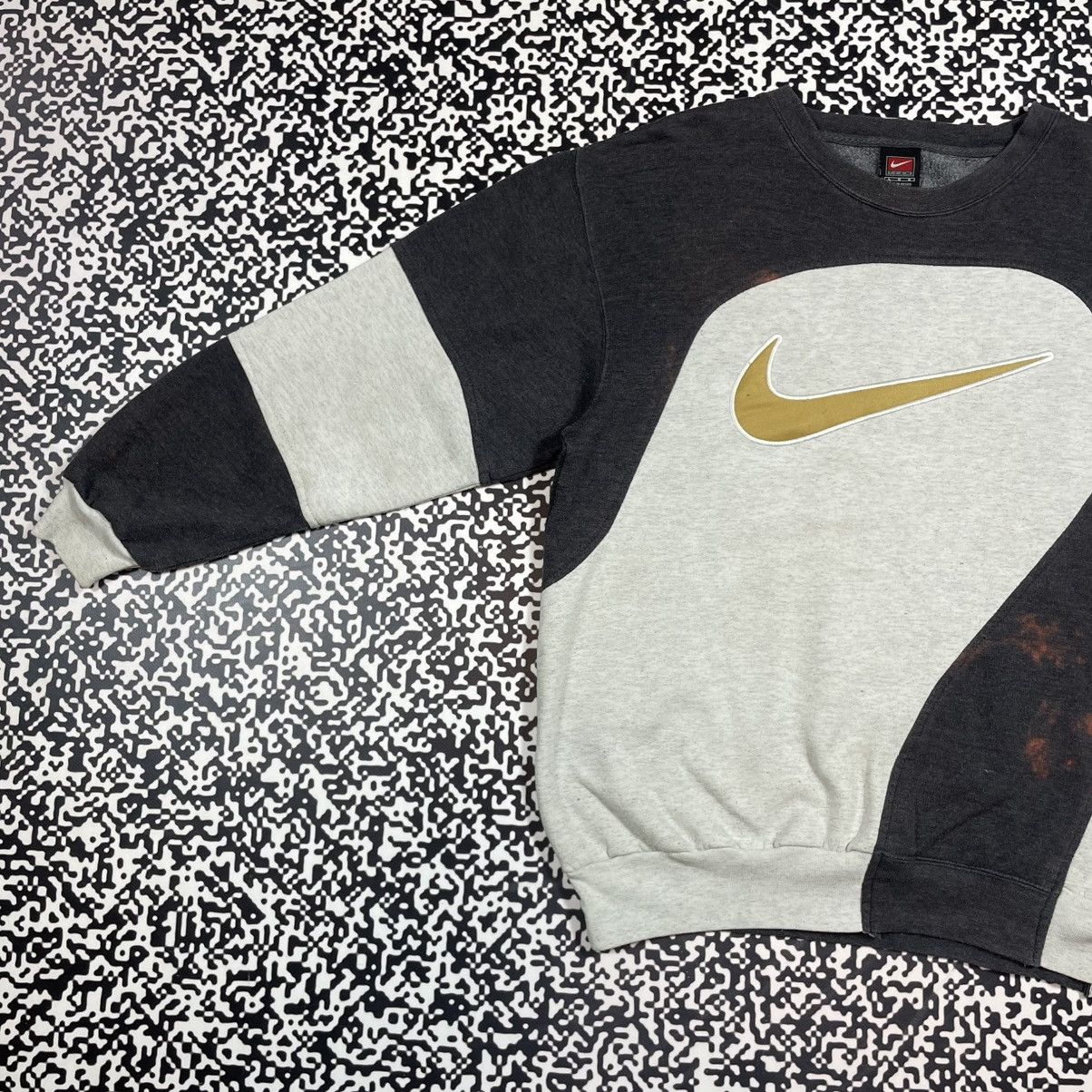 Nike Vintage 90s Nike Team Retro Rebone Distreessed Sweatshirt Size US L / EU 52-54 / 3 - 6 Thumbnail