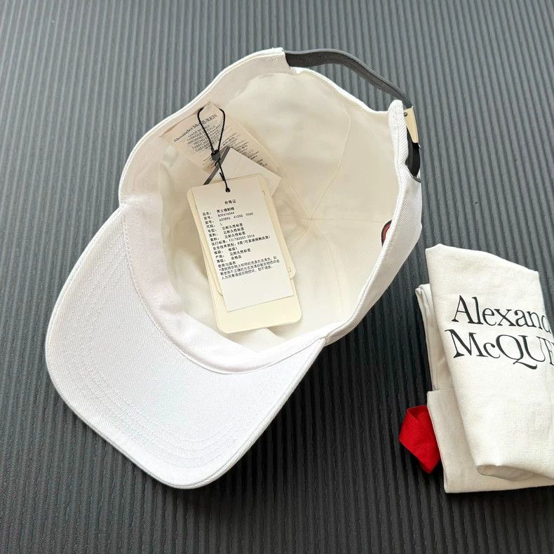 Alexander McQueen Alexander Mcqueen SizeL Sewing hats Size ONE SIZE - 5 Thumbnail