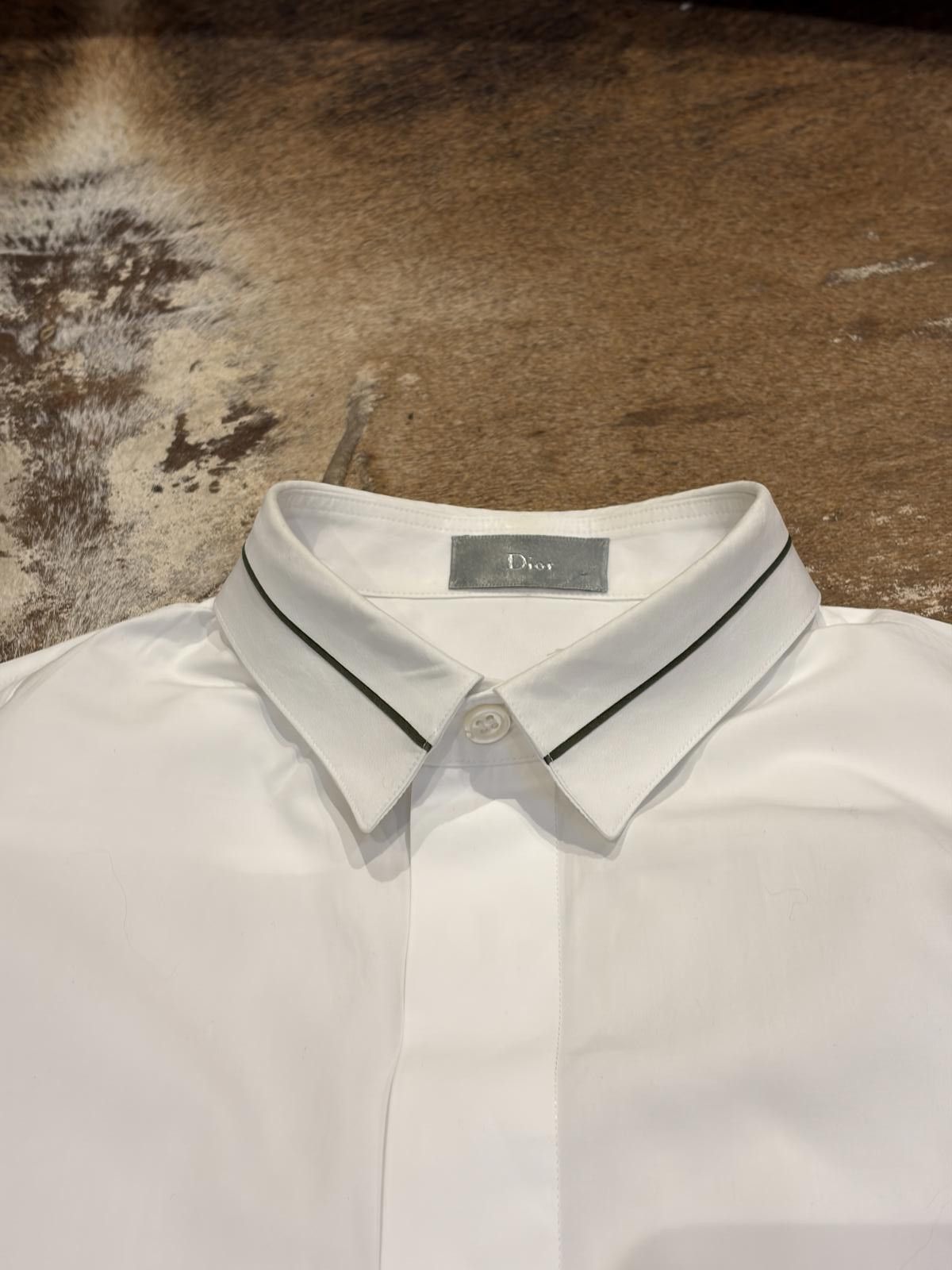 Dior Dior Slim-Fit Cotton Shirt with Contrast Collar Trim Size US S / EU 44-46 / 1 - 11 Thumbnail