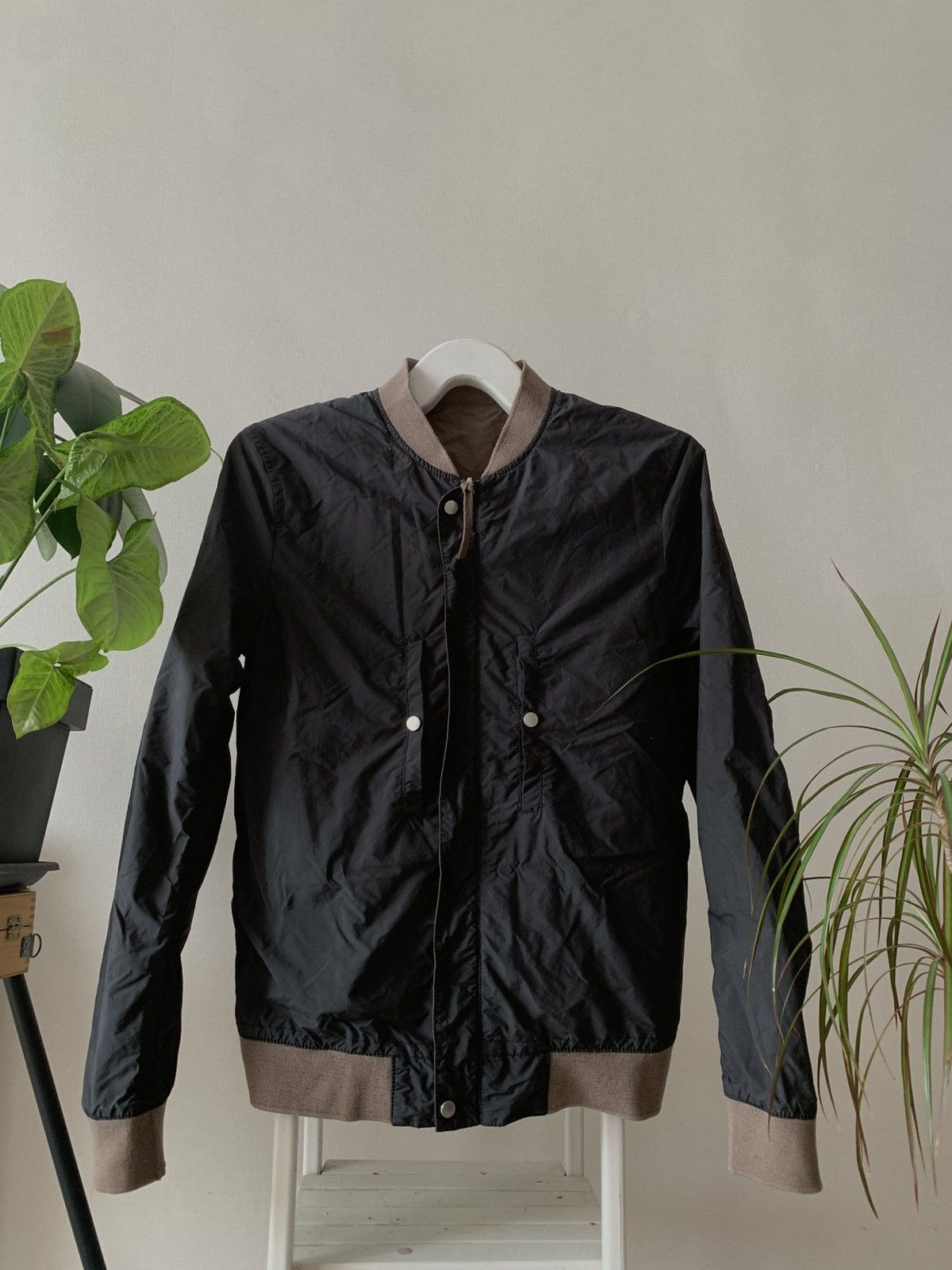 Allsaints × Alpha Industries × Japanese Brand Allsaints Reversible vintage Y2K Faded Bomber Alpha Style Size US S / EU 44-46 / 1 - 1 Thumbnail