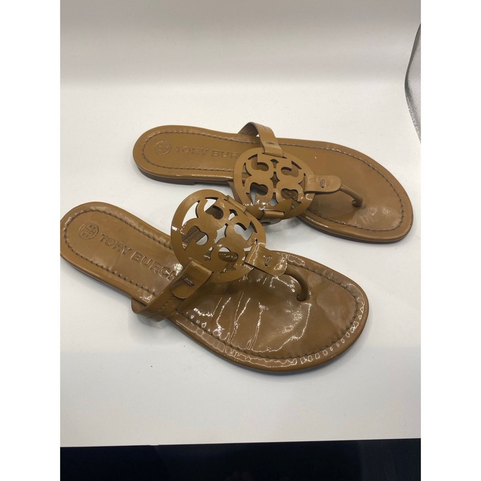 Tory Burch Tory Burch Miller Flip Flops Thong Sandals Tan Size 8.5 Size US 8.5 / IT 38.5 - 4 Thumbnail
