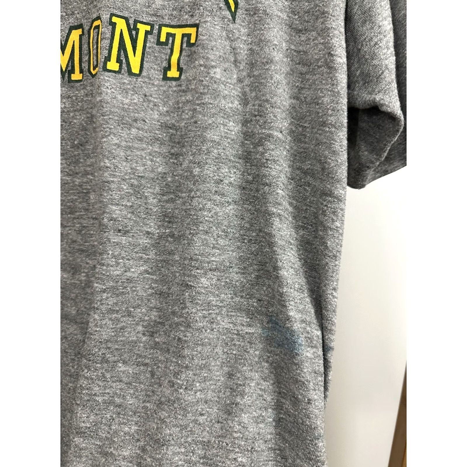 Vintage VINTAGE 80s Wolf T-shirt University Of Vermont Gray XL Mens Size US XL / EU 56 / 4 - 6 Thumbnail