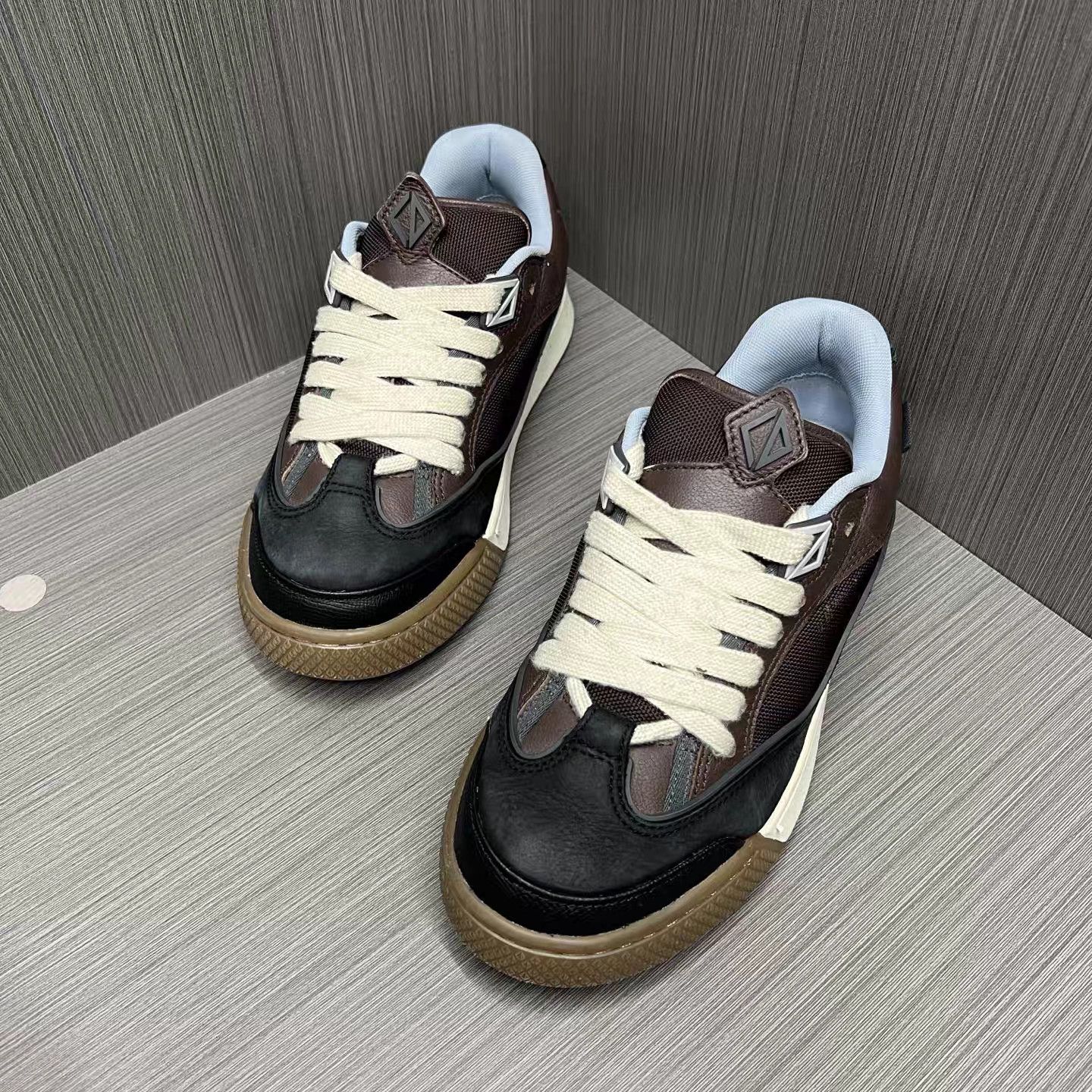Dior Dior B713 Sneaker K15 Size US 10 / EU 43 - 1 Thumbnail