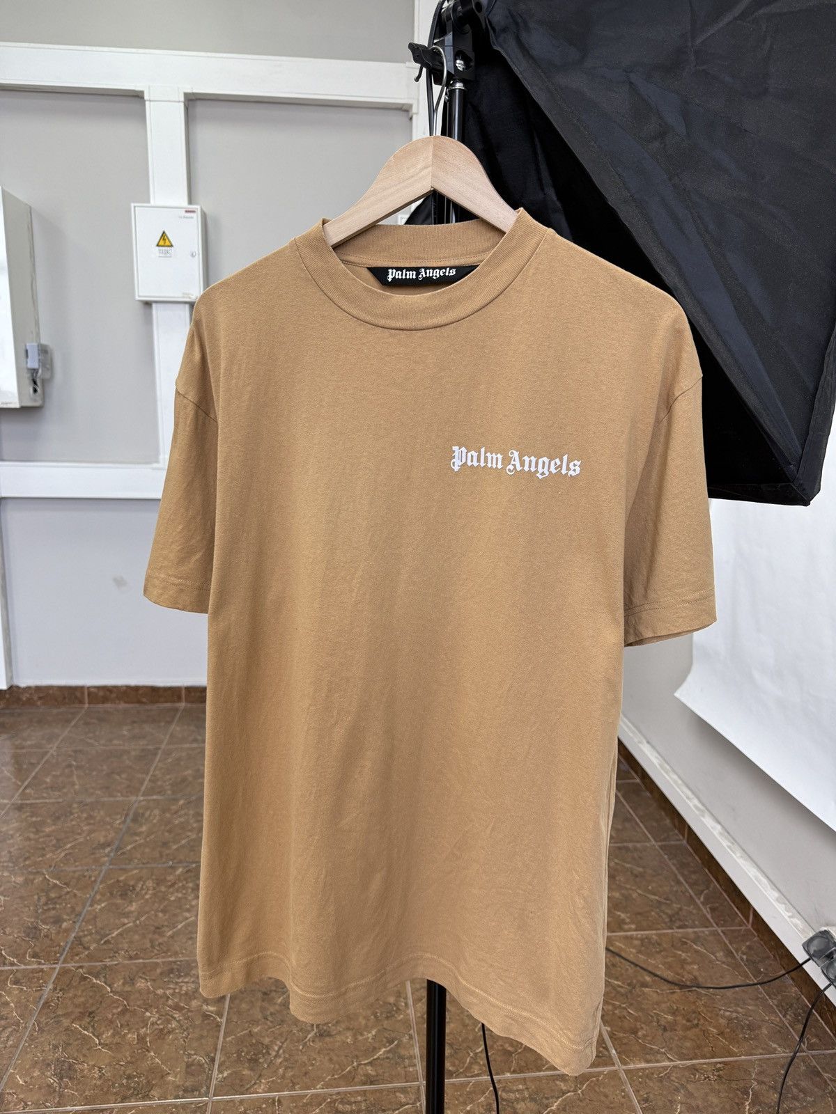 Palm Angels 🇺🇸 Palm Angels Luxury T-Shirt Size US L / EU 52-54 / 3 - 1 Thumbnail