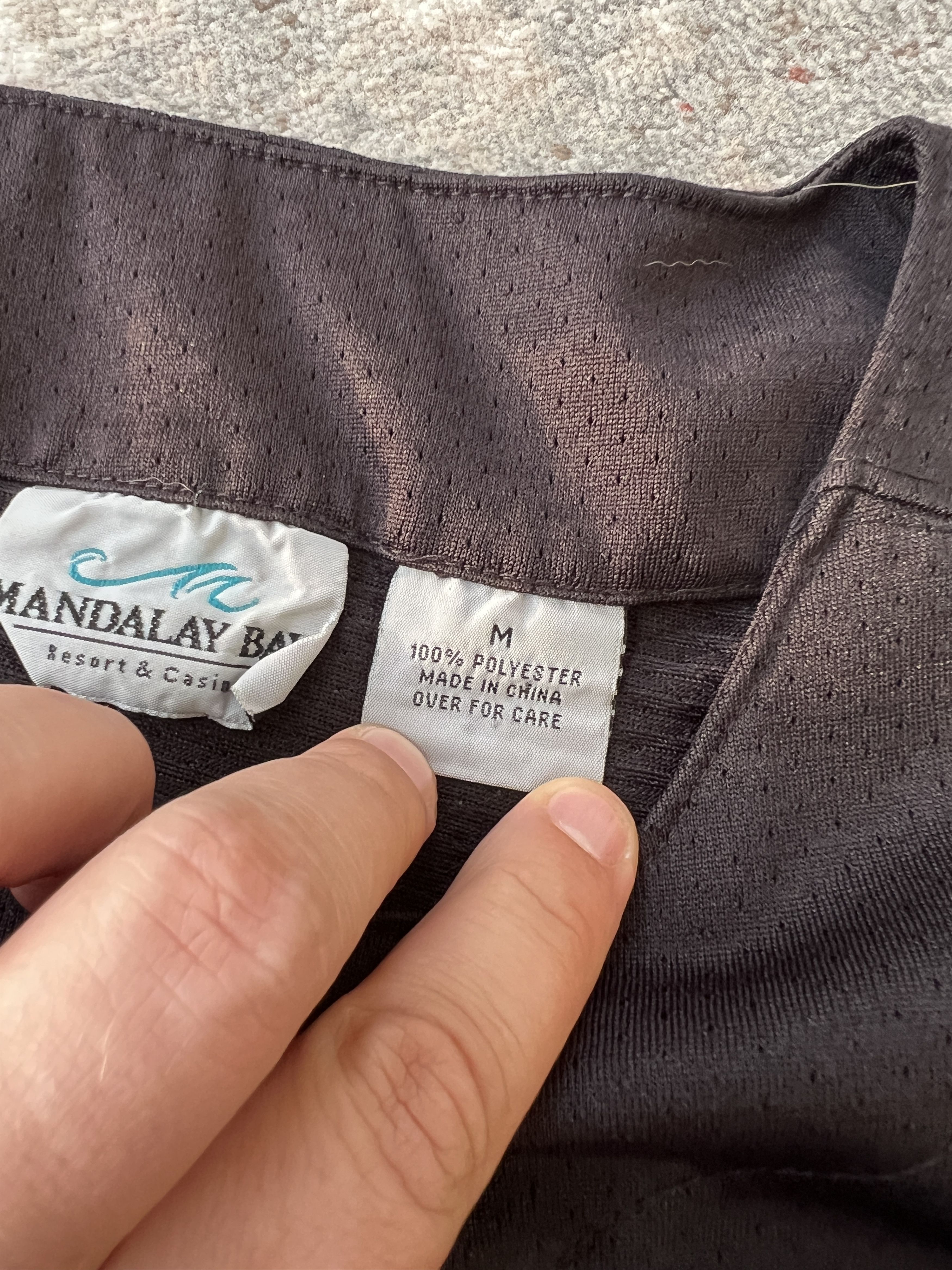 Vintage Mandalay Bay Las Vegas Jersey Size US M / EU 48-50 / 2 - 5 Thumbnail