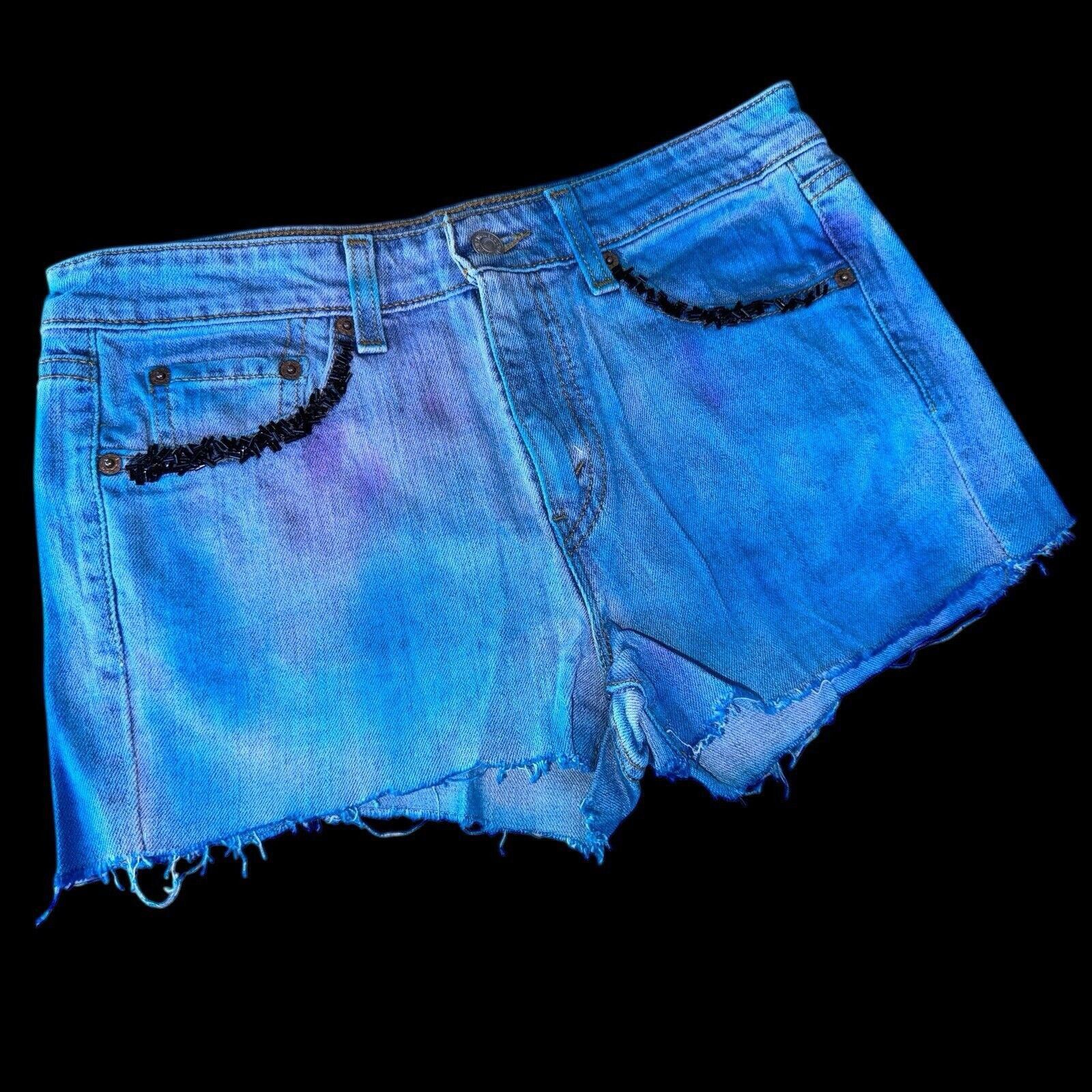 Levi's Levi’s 519 Low Stretch Dip Dyed Cut Off Shorts Sz 7 Jr Size 28" / US 6 / IT 42 - 1 Thumbnail