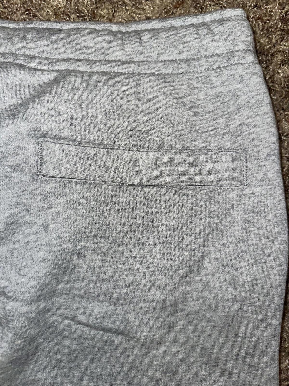 Nike Team 13 Nike Club Fleece WNBA Grey Joggers Size US 34 / EU 50 - 8 Thumbnail