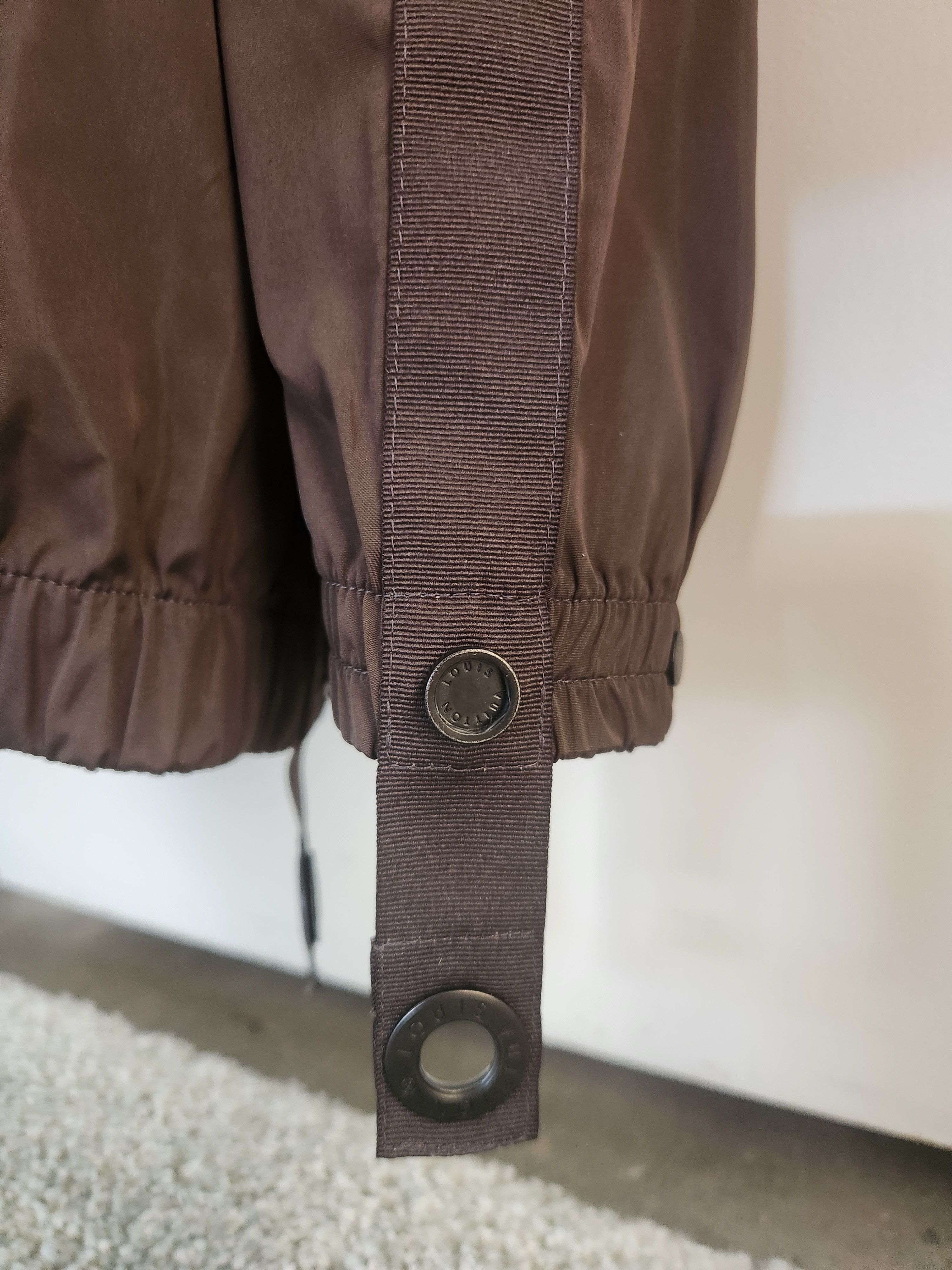 Louis Vuitton LV Light weight spray jacket light brown oversize fit Size US S / EU 44-46 / 1 - 7 Thumbnail