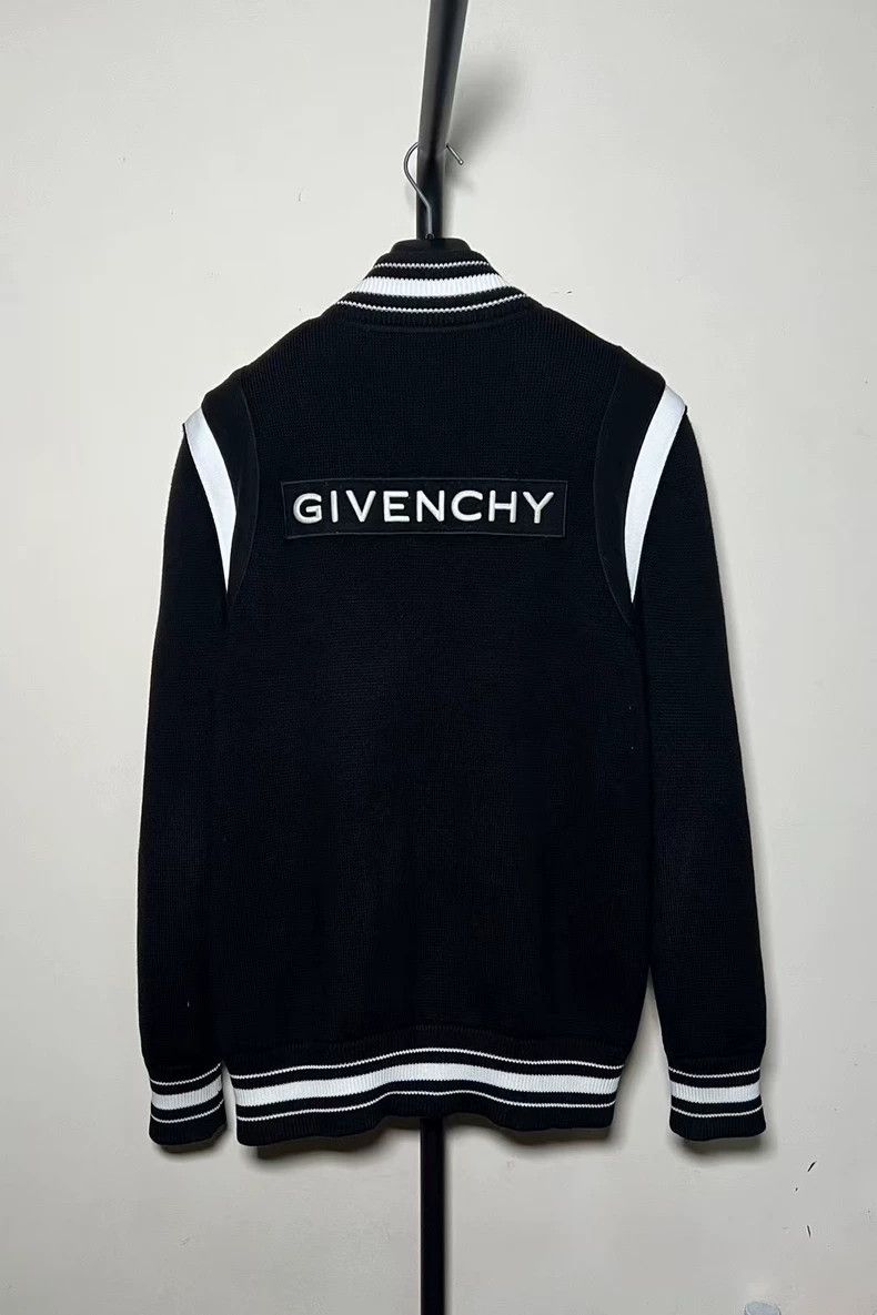 Givenchy Givenchy Black and White Back Badge Letter Baseball Jacket Size US L / EU 52-54 / 3 - 2 Thumbnail