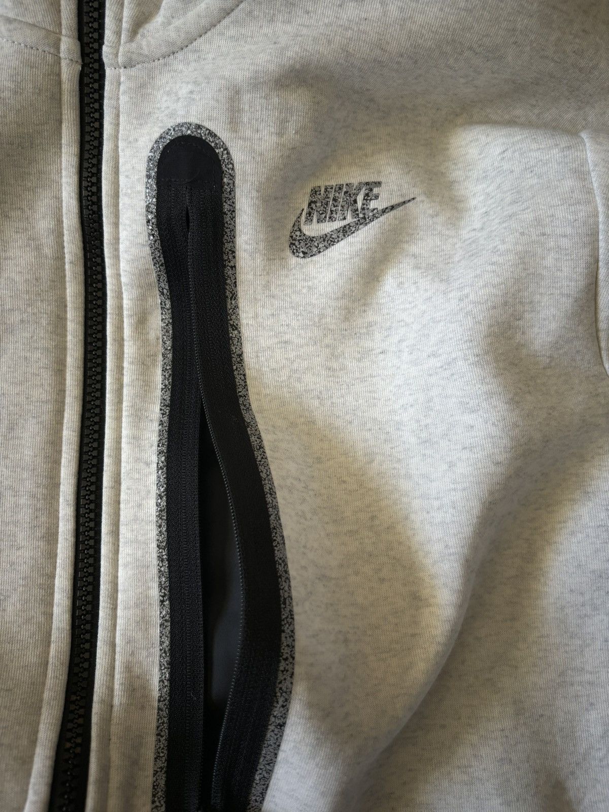 Nike Nike tech fleece cream Size US M / EU 48-50 / 2 - 3 Thumbnail