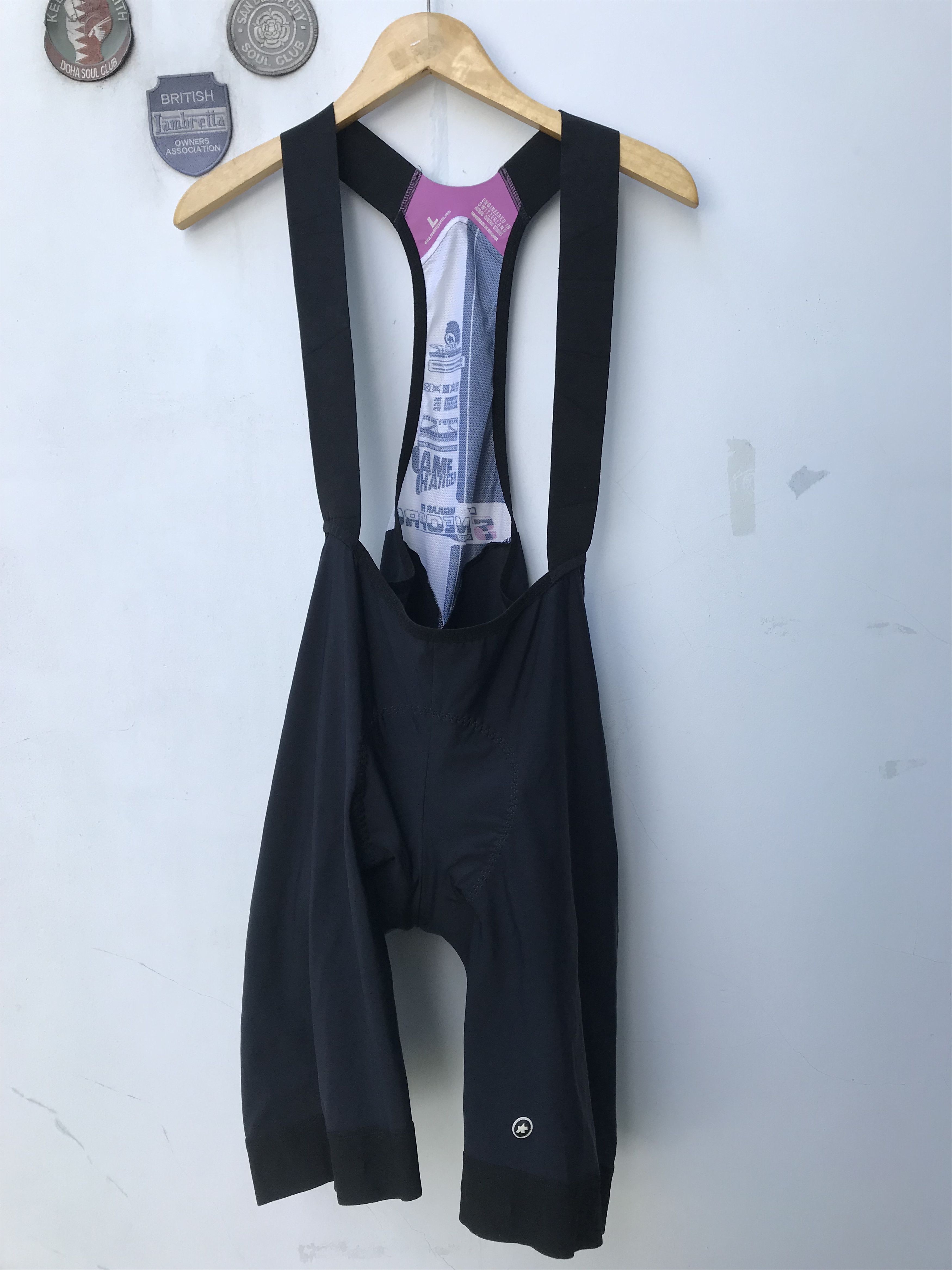 Designer × GOREWEAR × Swissgear Assos T.neoPro_s7 bib shorts Bike Jersey short pants black Size US 34 / EU 50 - 20 Thumbnail