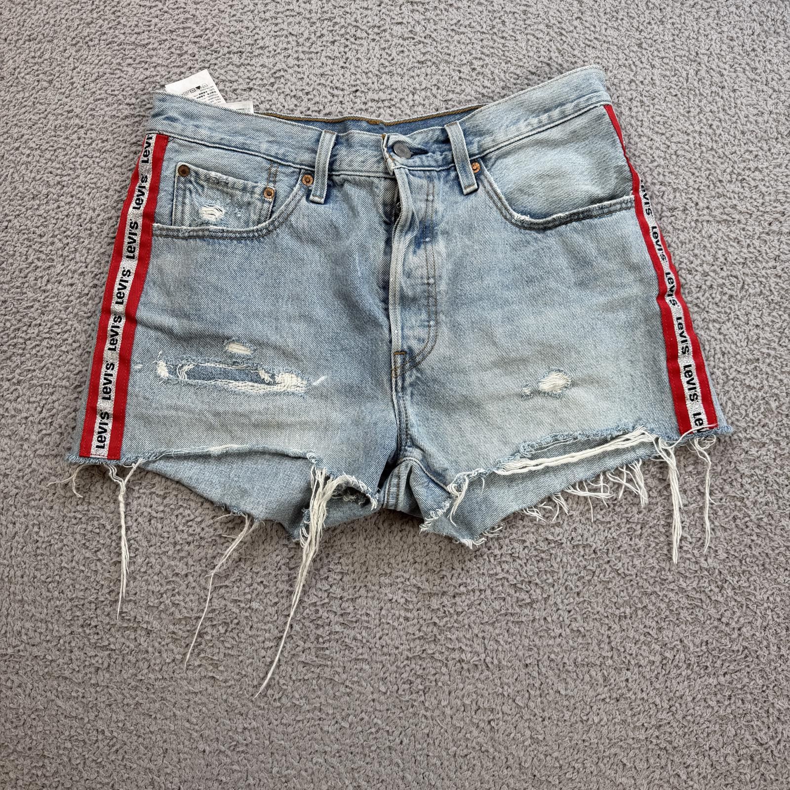 Levi's Levi's 501 Denim Cut Off Shorts Red Logo Tape Distressed W30 Size 30" / US 8 / IT 44 - 1 Thumbnail