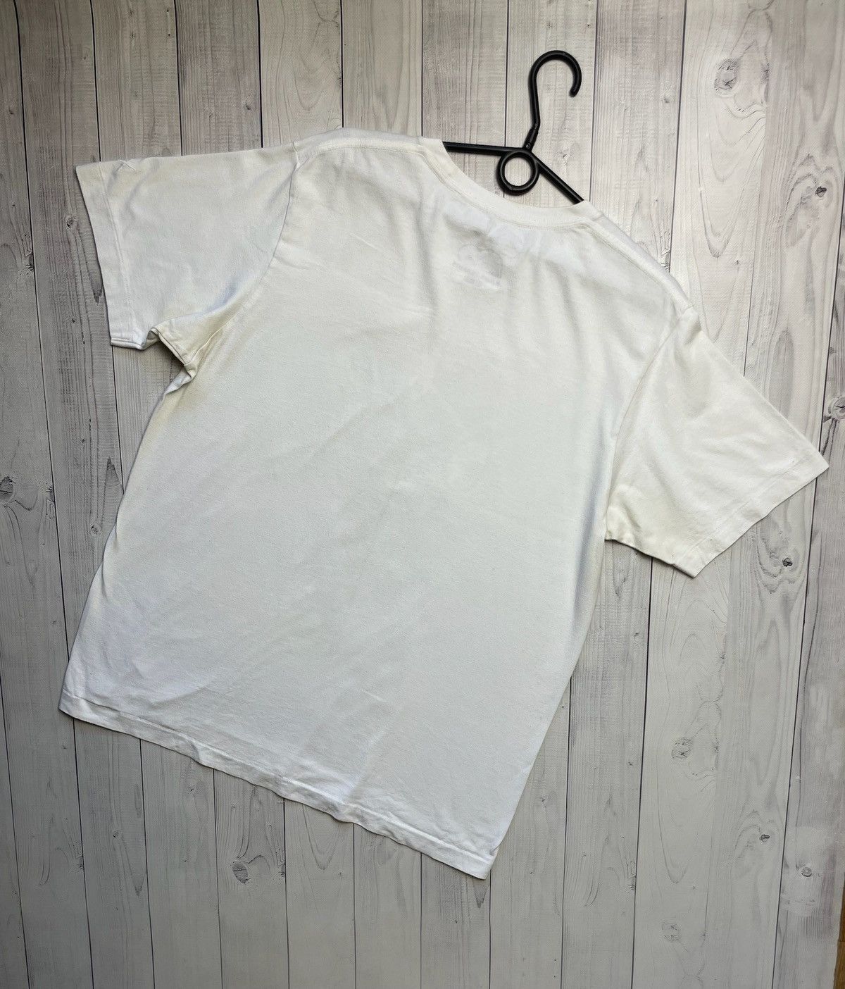 Vintage Vintage Kaws x Uniqlo x Peanuts tee logo rare size L Size US L / EU 52-54 / 3 - 5 Thumbnail