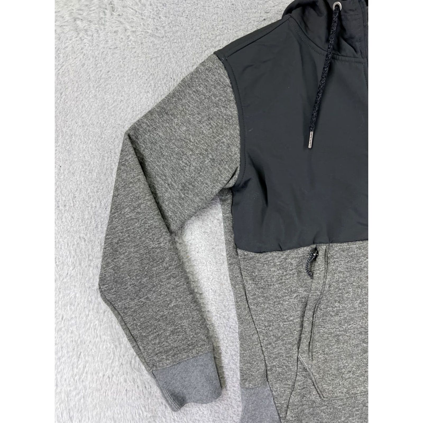 The North Face The North Face Sweater Womens Small Gray Hoodie 1/2 Zip Fleece Lined Polyester Size S / US 4 / IT 40 - 6 Thumbnail