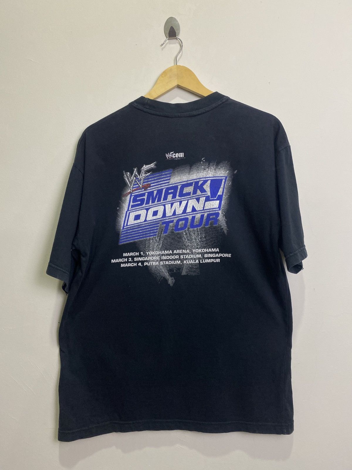 Vintage × WWF Vintage wwf smack down tour Size US L / EU 52-54 / 3 - 3 Thumbnail