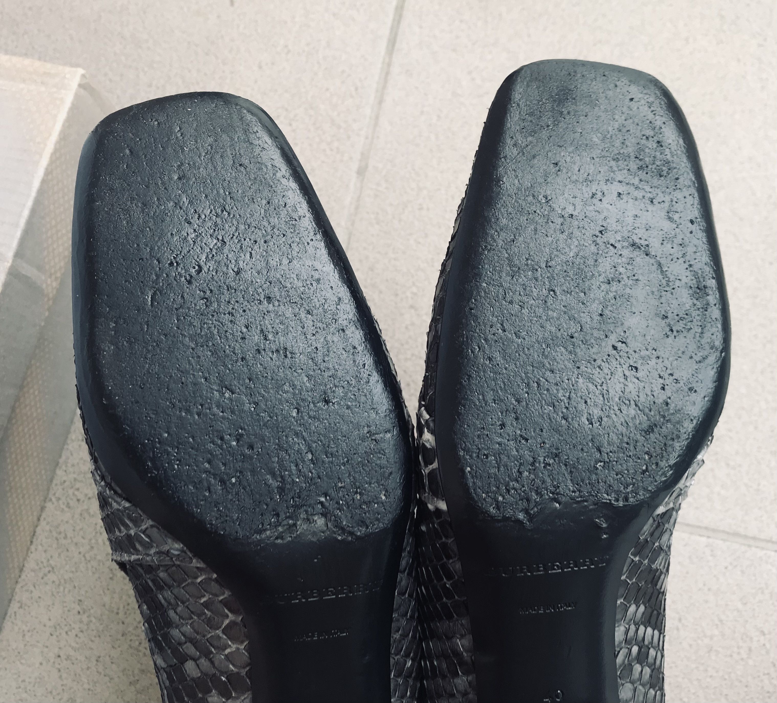 Burberry Burberry Loafers Small Block Heel Leather Python Snake Black Size US 9 / IT 39 - 10 Thumbnail