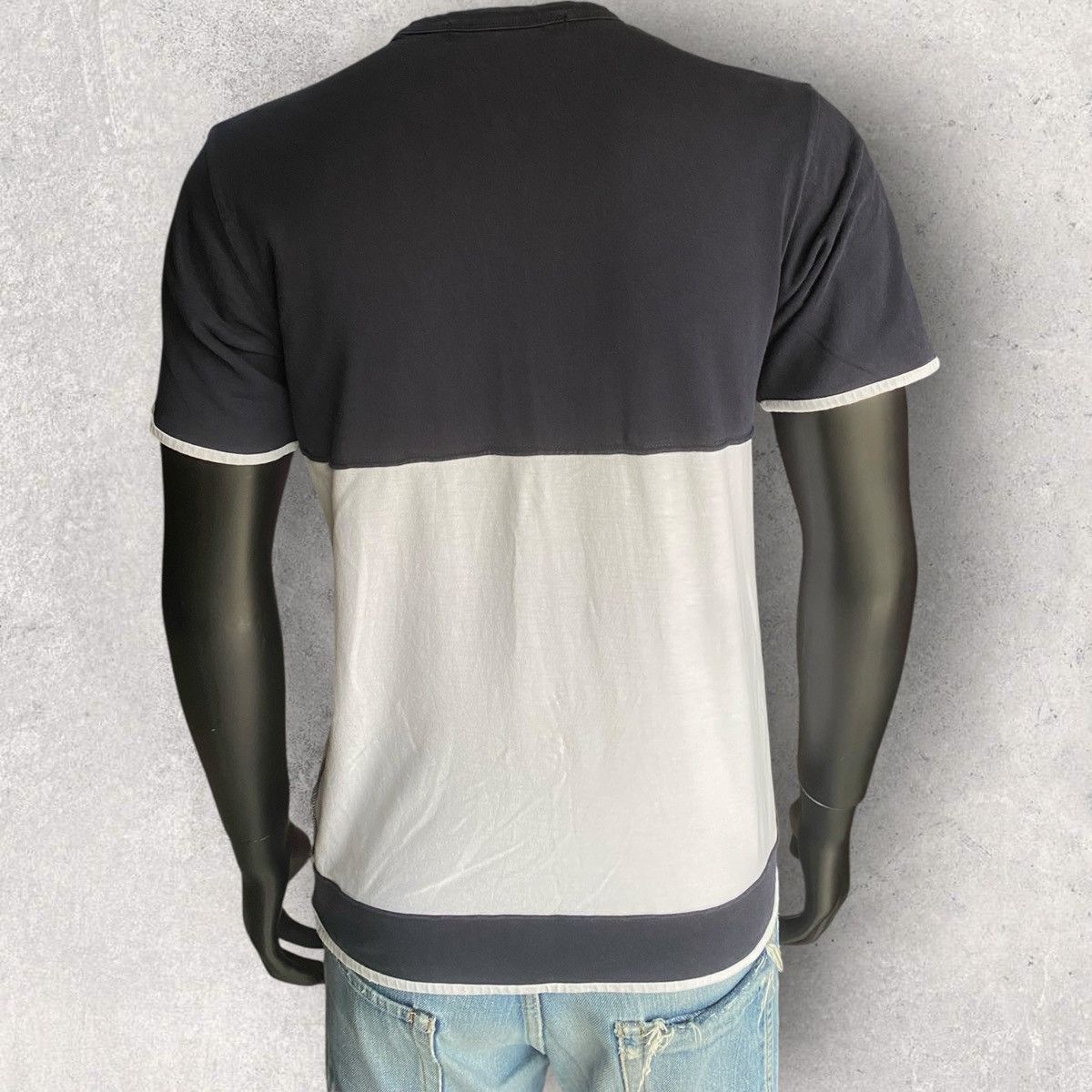 Comme des Garcons Comme Des Garcons Homme Cut and Sew T Shirt Size US S / EU 44-46 / 1 - 4 Thumbnail