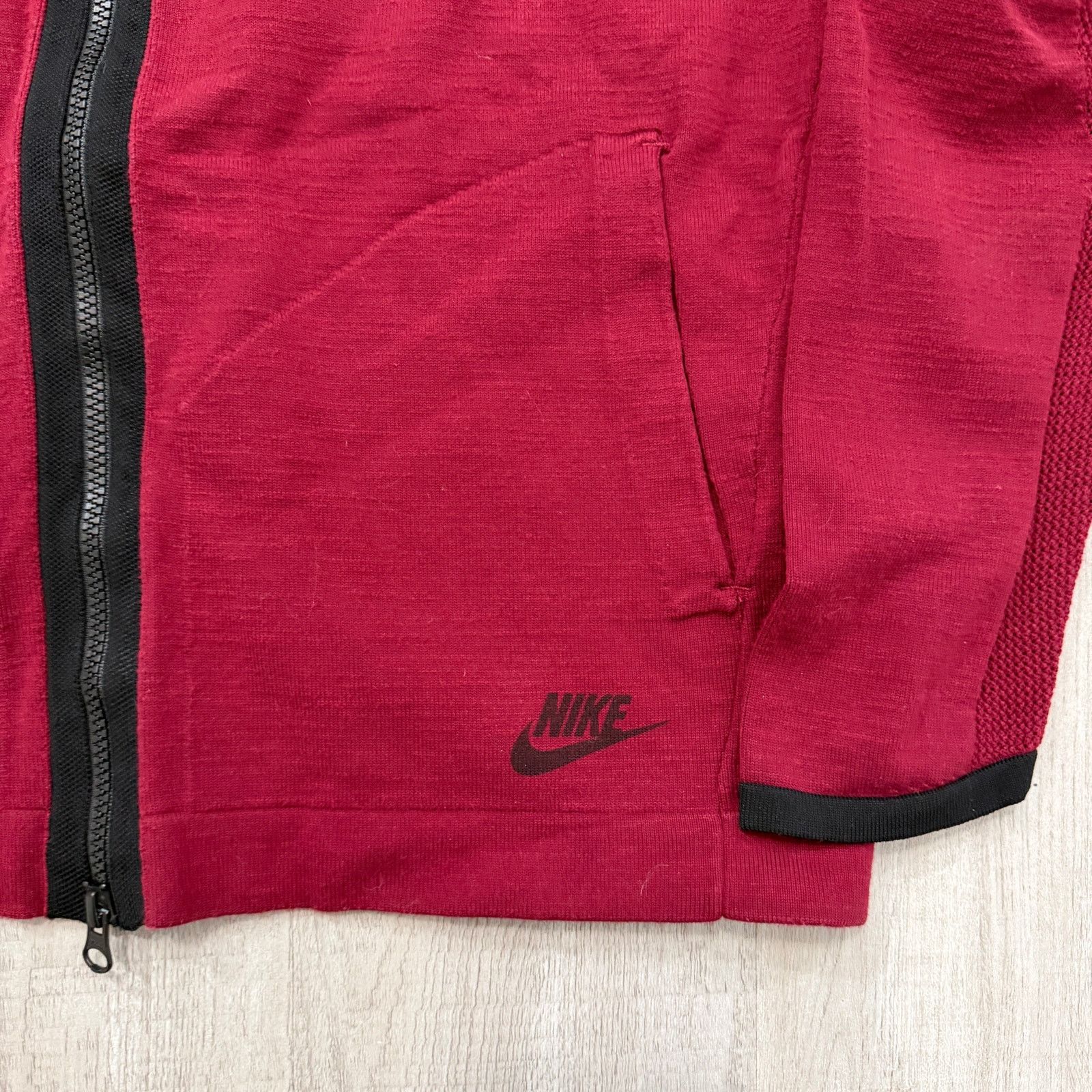 Nike Nike Sportswear Tech Knit Bomber Jacket Medium Full Zip Size US M / EU 48-50 / 2 - 3 Thumbnail