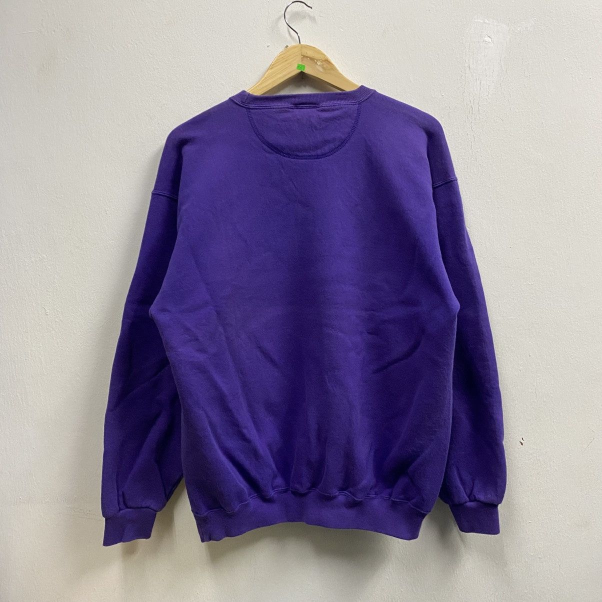 Rap Tees vintage 90s purple Whitney Houston Name crewneck sweatshirt Size US L / EU 52-54 / 3 - 2 Thumbnail