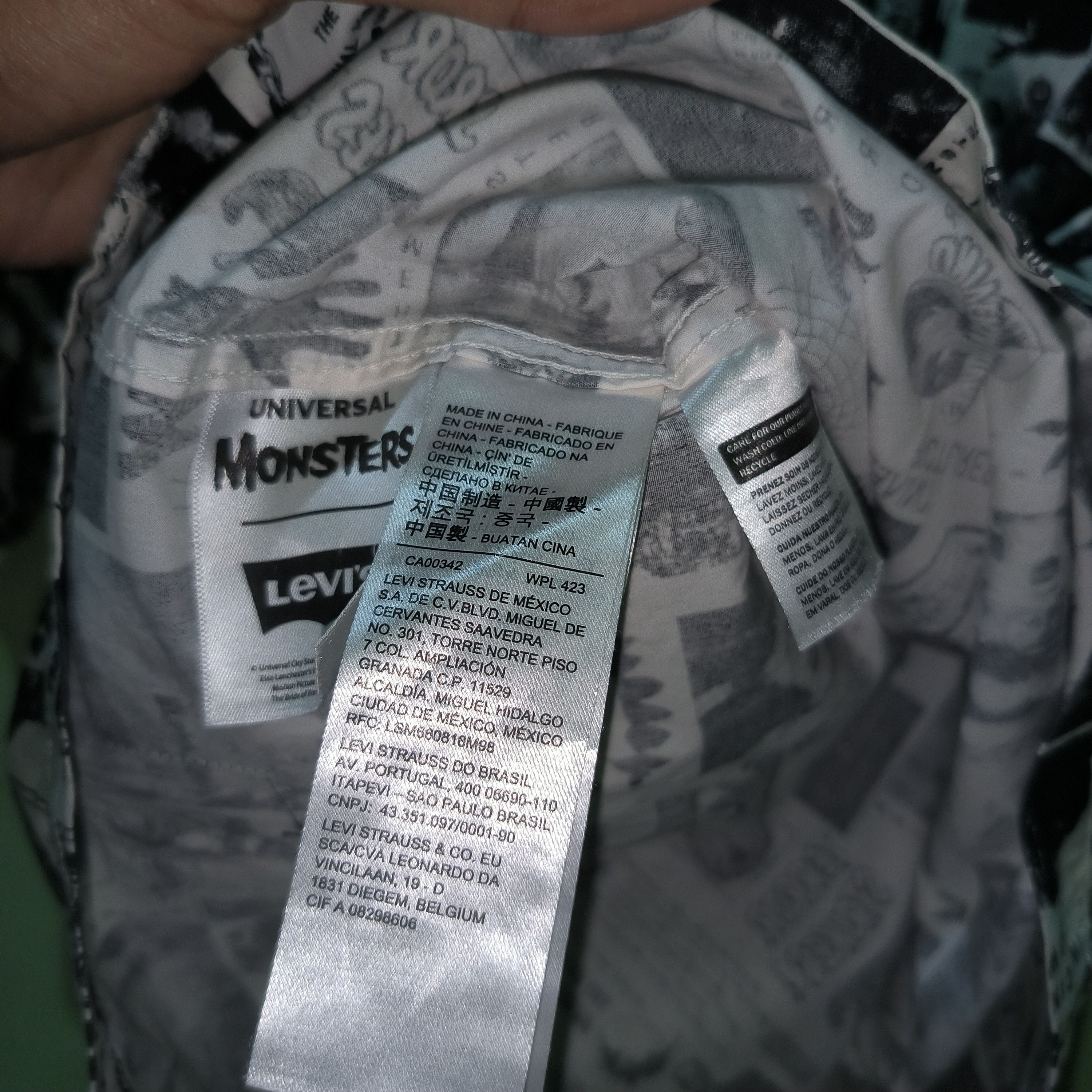 Designer × Levi's 🔥Rare🔥 Levis x Universal Monster Frankstein Shirts Size US L / EU 52-54 / 3 - 4 Thumbnail