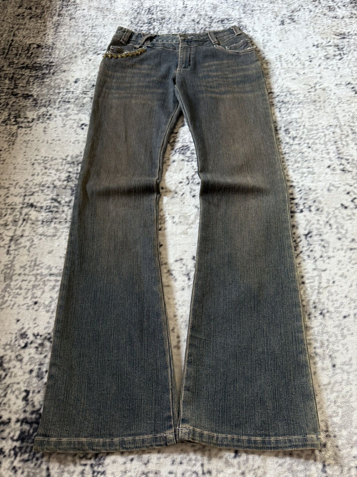 Japanese Brand Jouer Aux Echecs Mud Wash Patina Fade Studded Flared Jeans Size US 28 / EU 44 - 2 Thumbnail