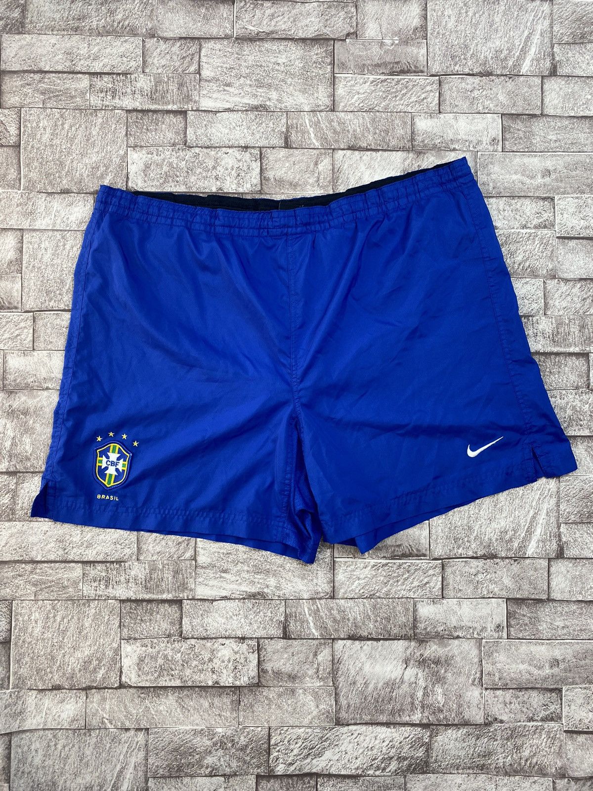 Nike × Vintage BRASIL 2000 2002 HOME FOOTBALL SOCCER SHORTS NIKE Size US 36 / EU 52 - 1 Thumbnail