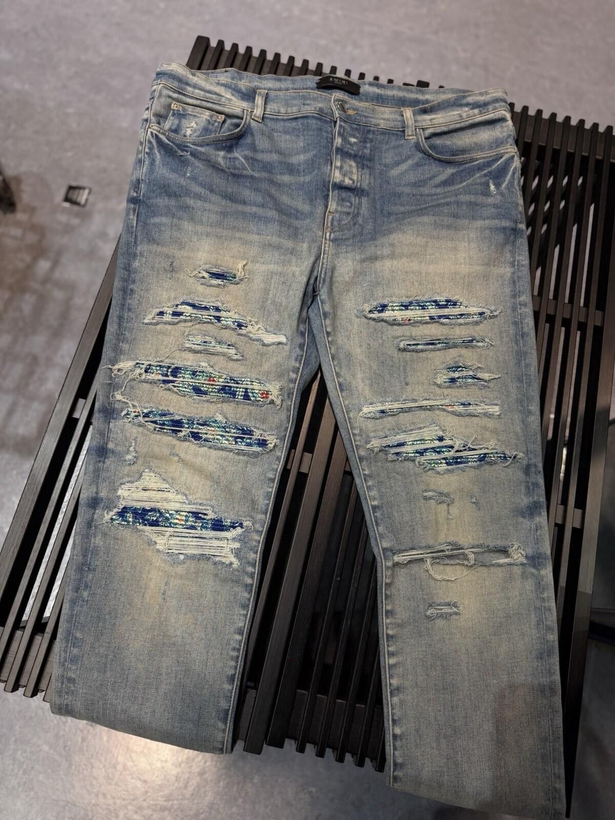 Amiri Size 38 - Amiri Blue MX1 Blue Patch Jeans 100% Authentic Size US 38 / EU 54 - 3 Thumbnail