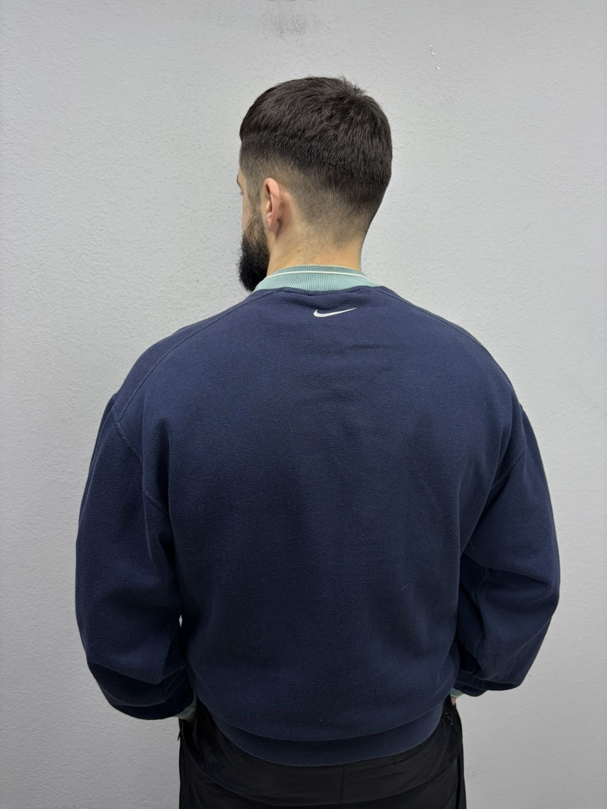 Nike Vintage y2k Nike Sweatshirt Centre Embroidered Swoosh Logo Size US M / EU 48-50 / 2 - 7 Thumbnail
