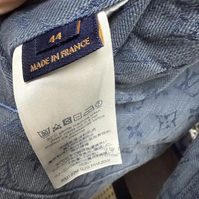 Louis Vuitton Louis Vuitton Denim Jacket for Women in Dark Blue . Size M / US 6-8 / IT 42-44 - 4 Thumbnail