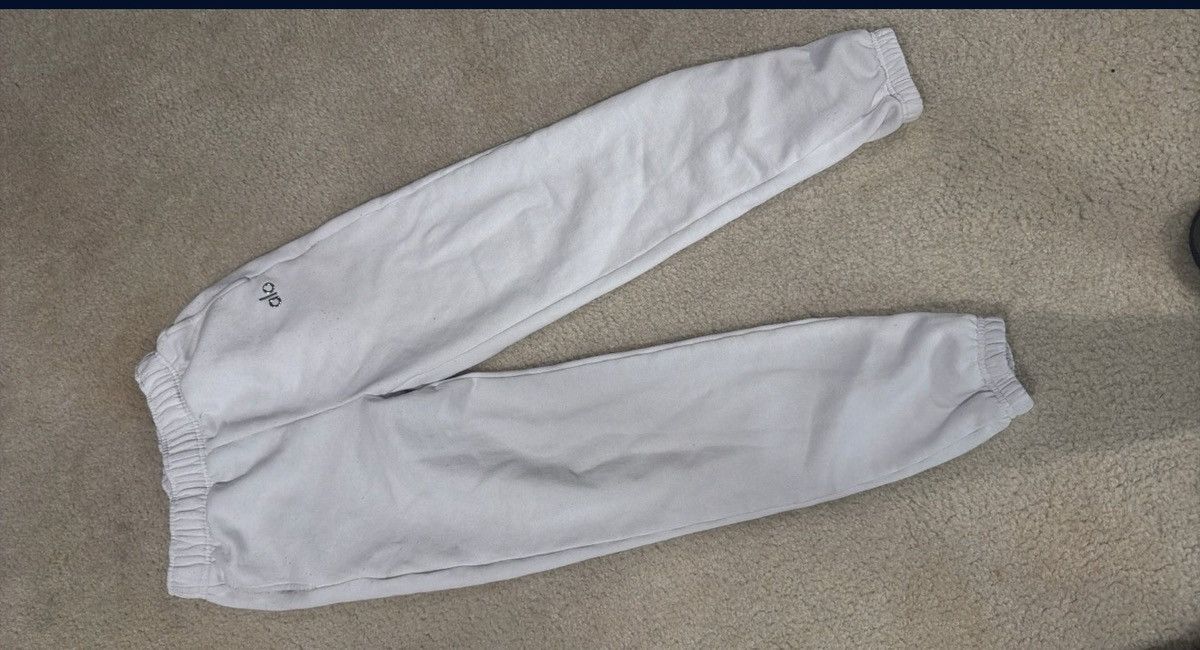 Alo Alo Sweatpants Size US 28 / EU 44 - 1 Thumbnail