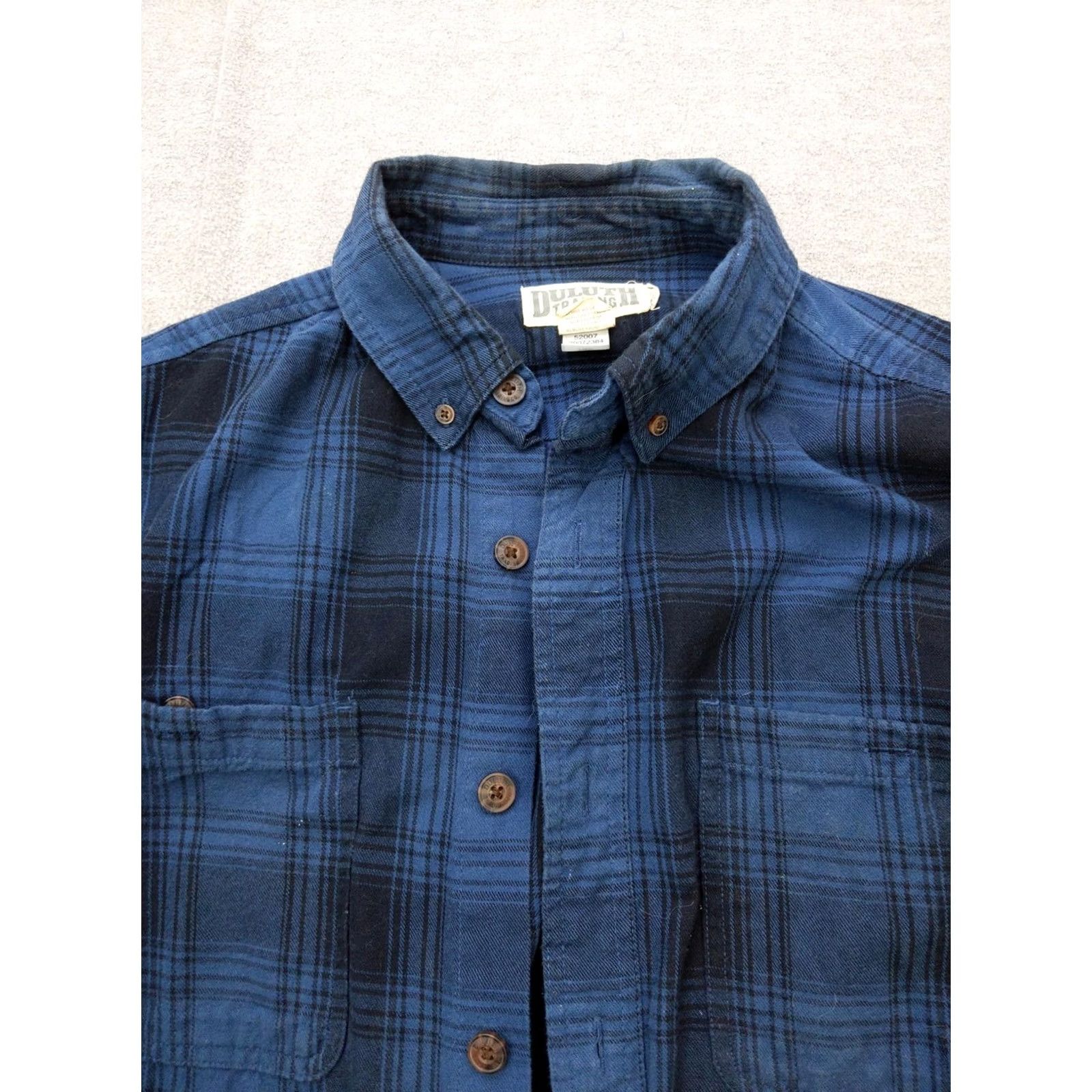 Duluth Trading Company Duluth Trading Co Shirt Mens Large Blue Plaid Flannel Button Up Pockets Size US L / EU 52-54 / 3 - 4 Thumbnail