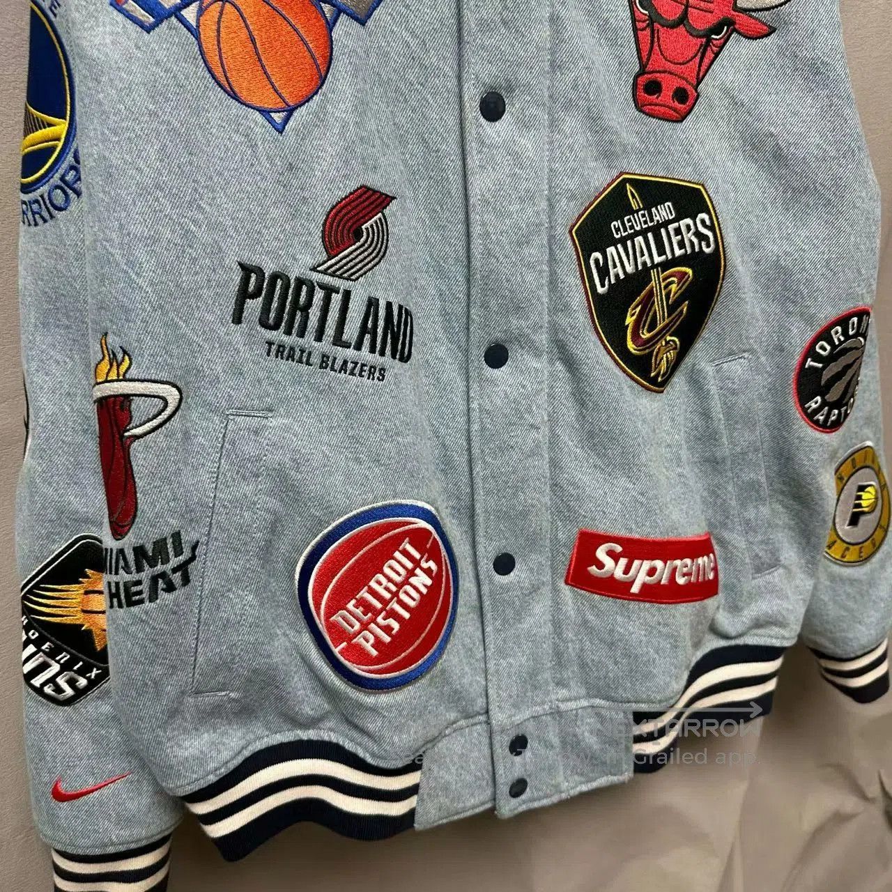 Nike supreme nike nba embroidered denim baseball jacket. Size US M / EU 48-50 / 2 - 3 Thumbnail
