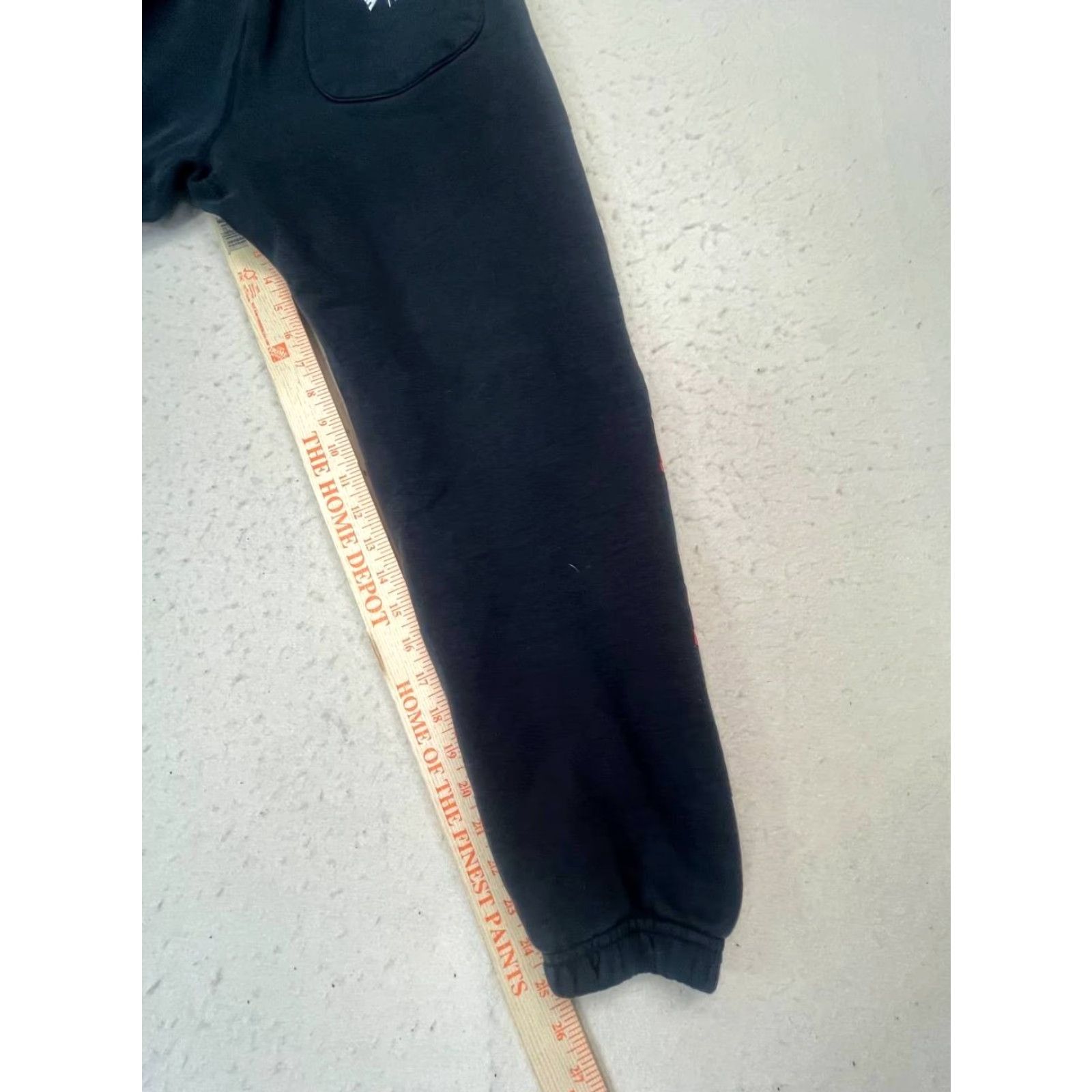 Vintage HHH Hello Kitty Sweatpants Women Black Size Small Jogger Active Gym Running Workout Size 28" / US 6 / IT 42 - 4 Thumbnail