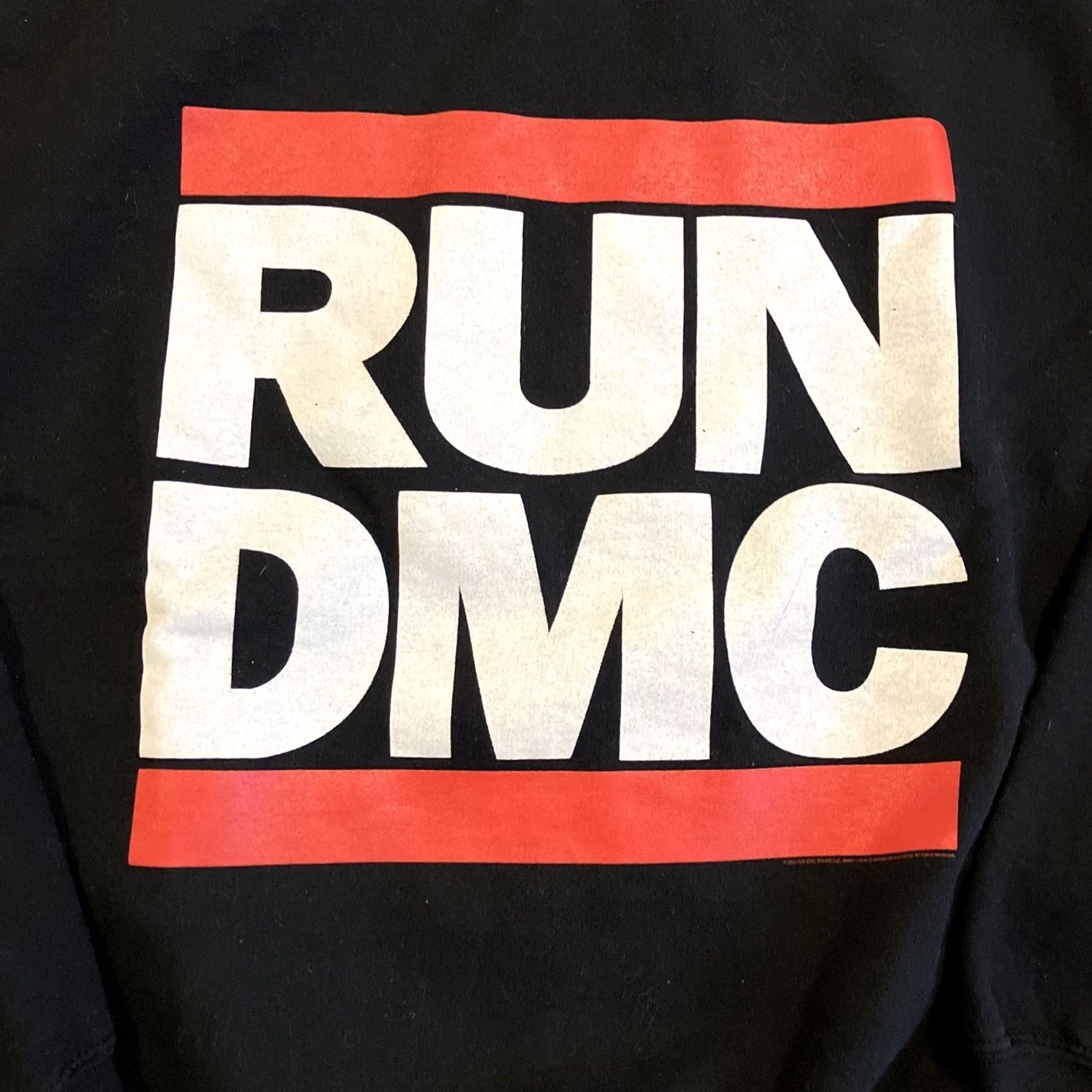 Gildan VINTAGE Gildan Run DMC Sweatshirt Size Large Black Crew Neck Hip Hop AWESOME Size US L / EU 52-54 / 3 - 2 Thumbnail